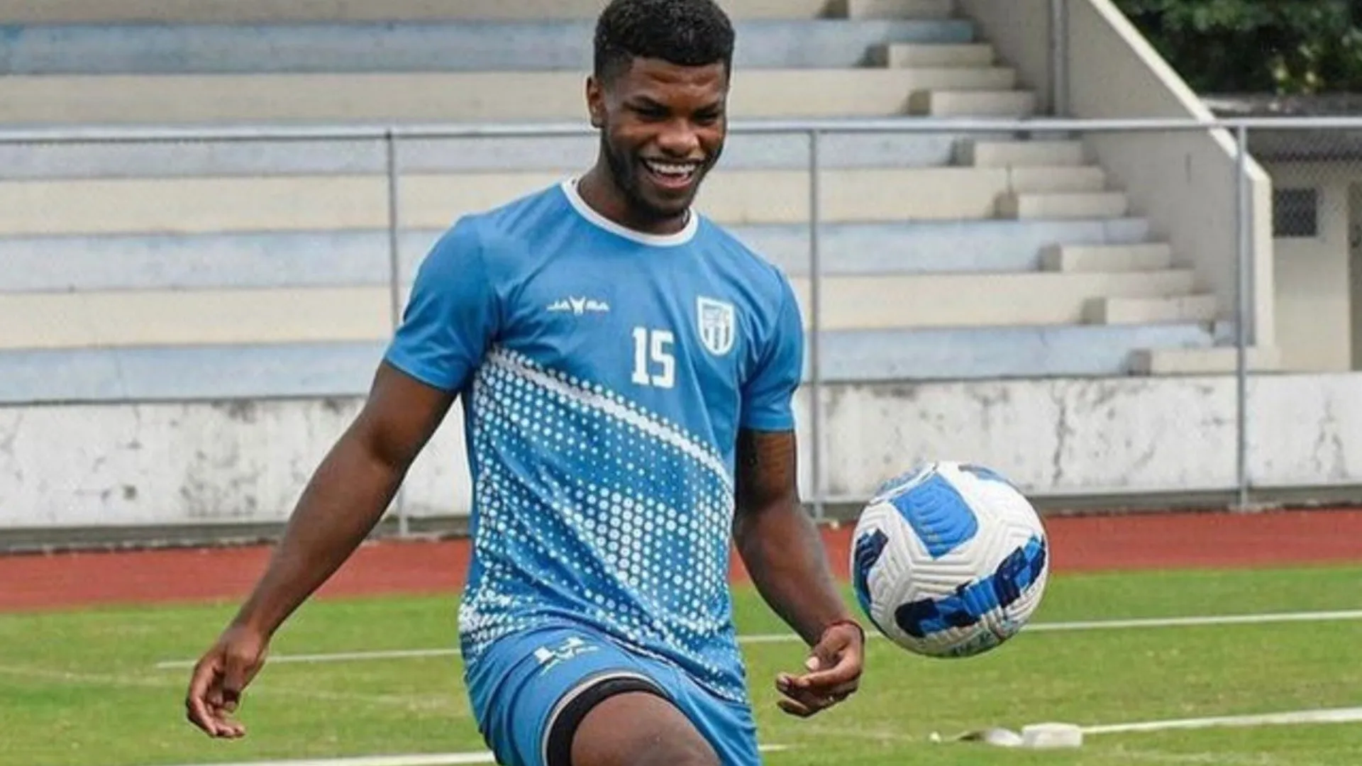 Newton Williams se recupera de su lesión y ya es pretendido por tres clubes en el actual mercado