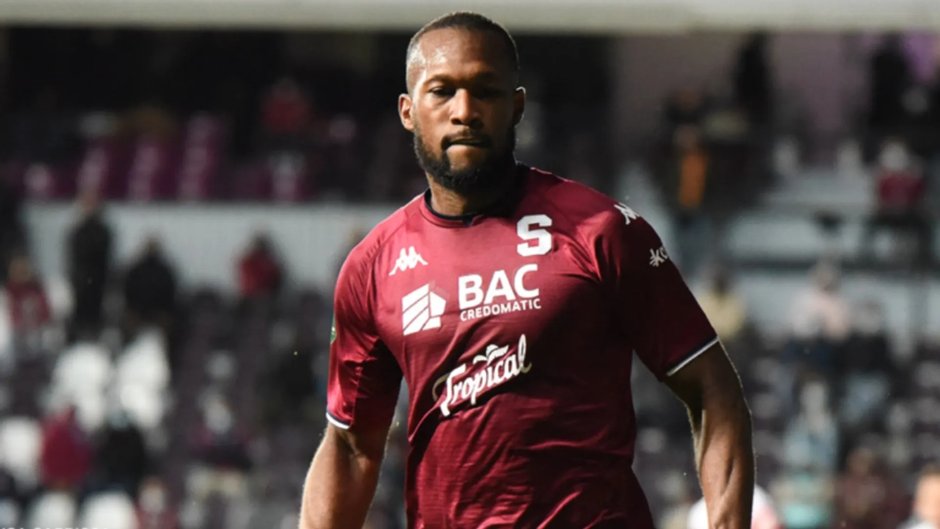 Deportivo Saprissa | Kendall Waston también sufrió insultos racistas por parte de su entrenador