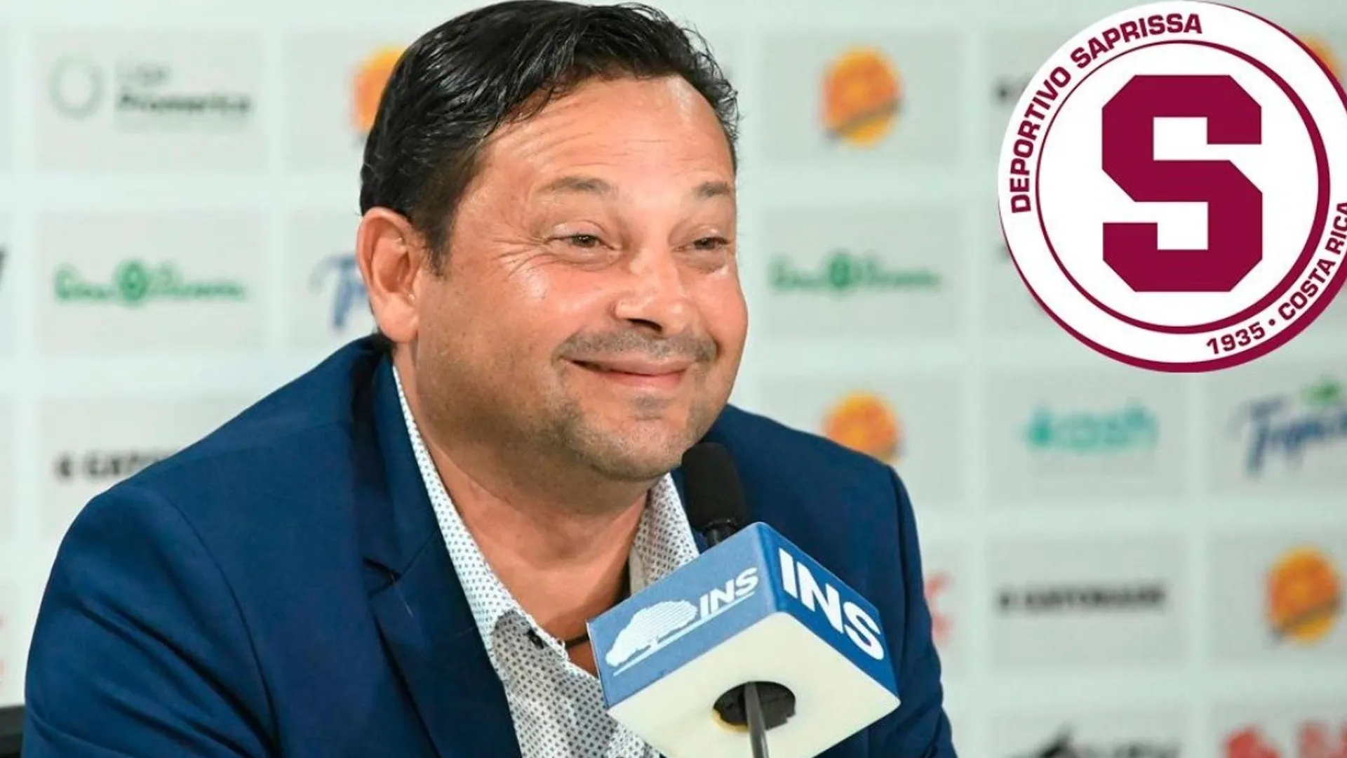 Jeaustin Campos comparte importante noticia sobre su futuro en Saprissa
