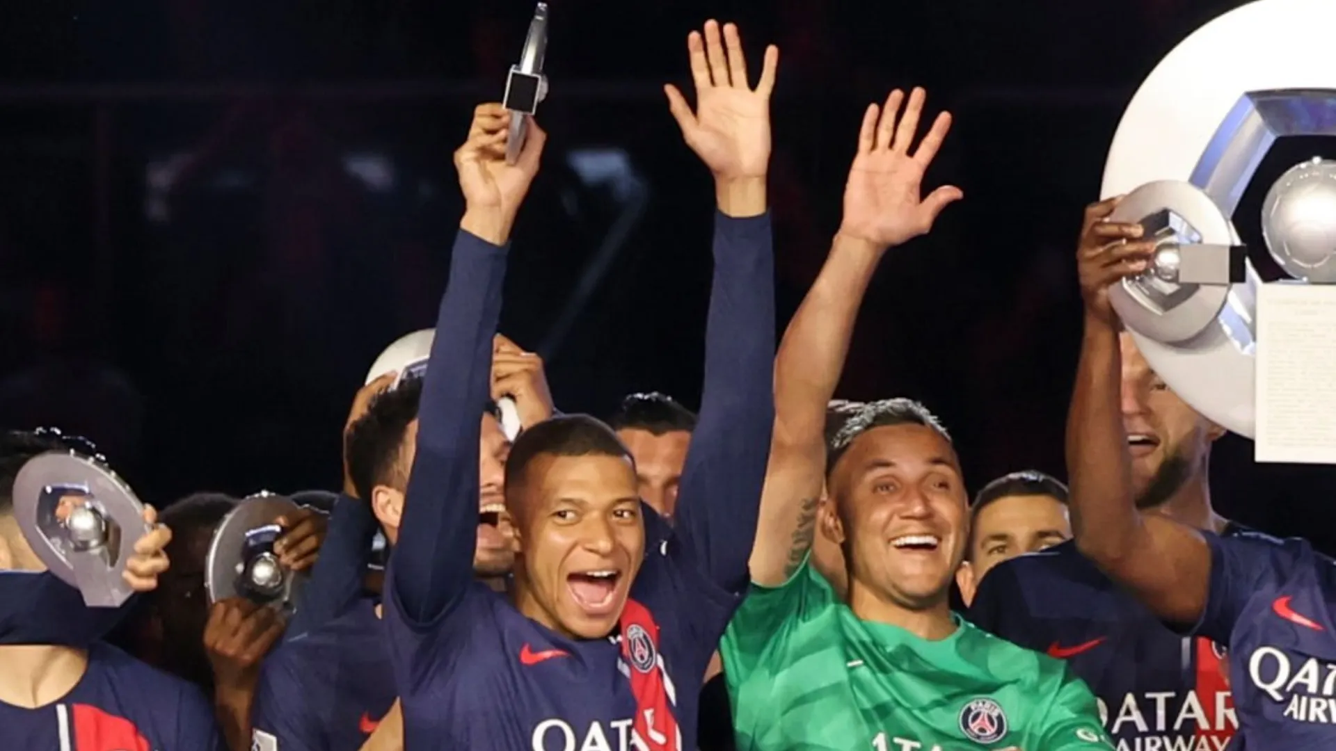 Aseguran haber visto a Mbappé en Costa Rica.