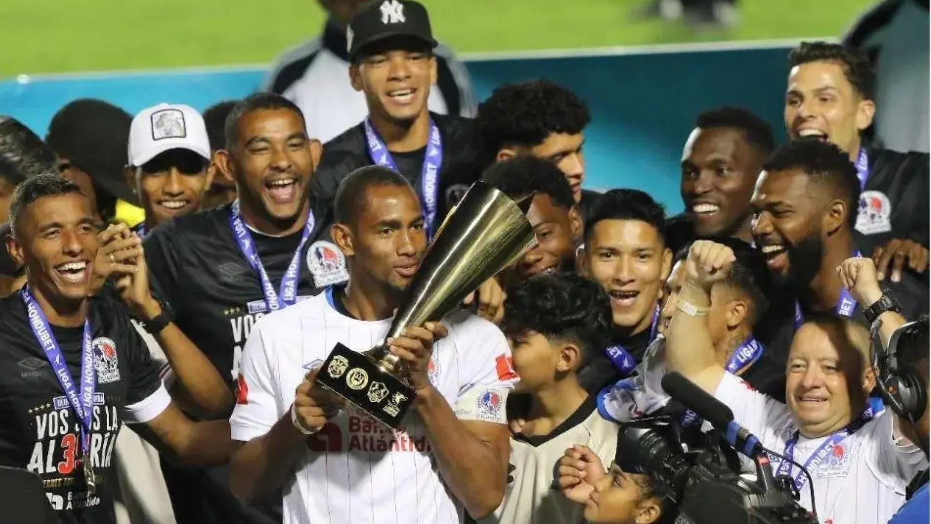 Olimpia vence a Marathón y conquista la 40: gol y resumen de la final de vuelta del Apertura 2025 de Honduras
