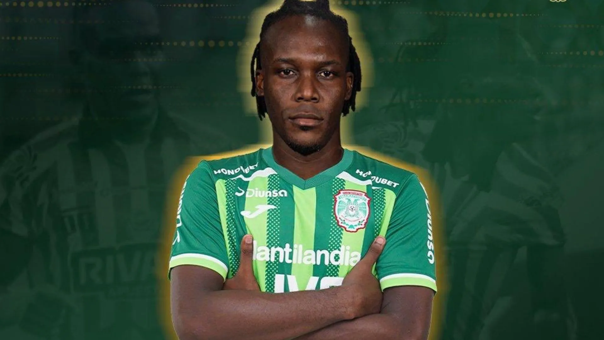 La severa bienvenida a Rubilio Castillo en Marathón que puede costarle su puesto en el club