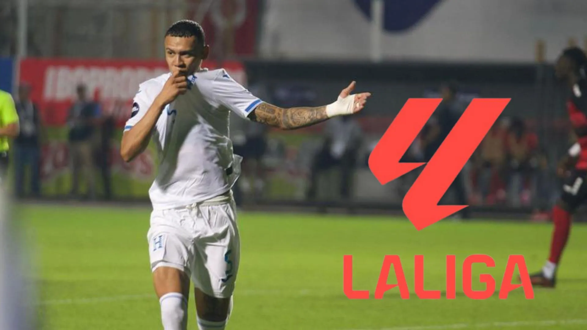 Kervin Arriaga es llamado por nuevo equipo de la Liga Española: este es el salario que ofrecen