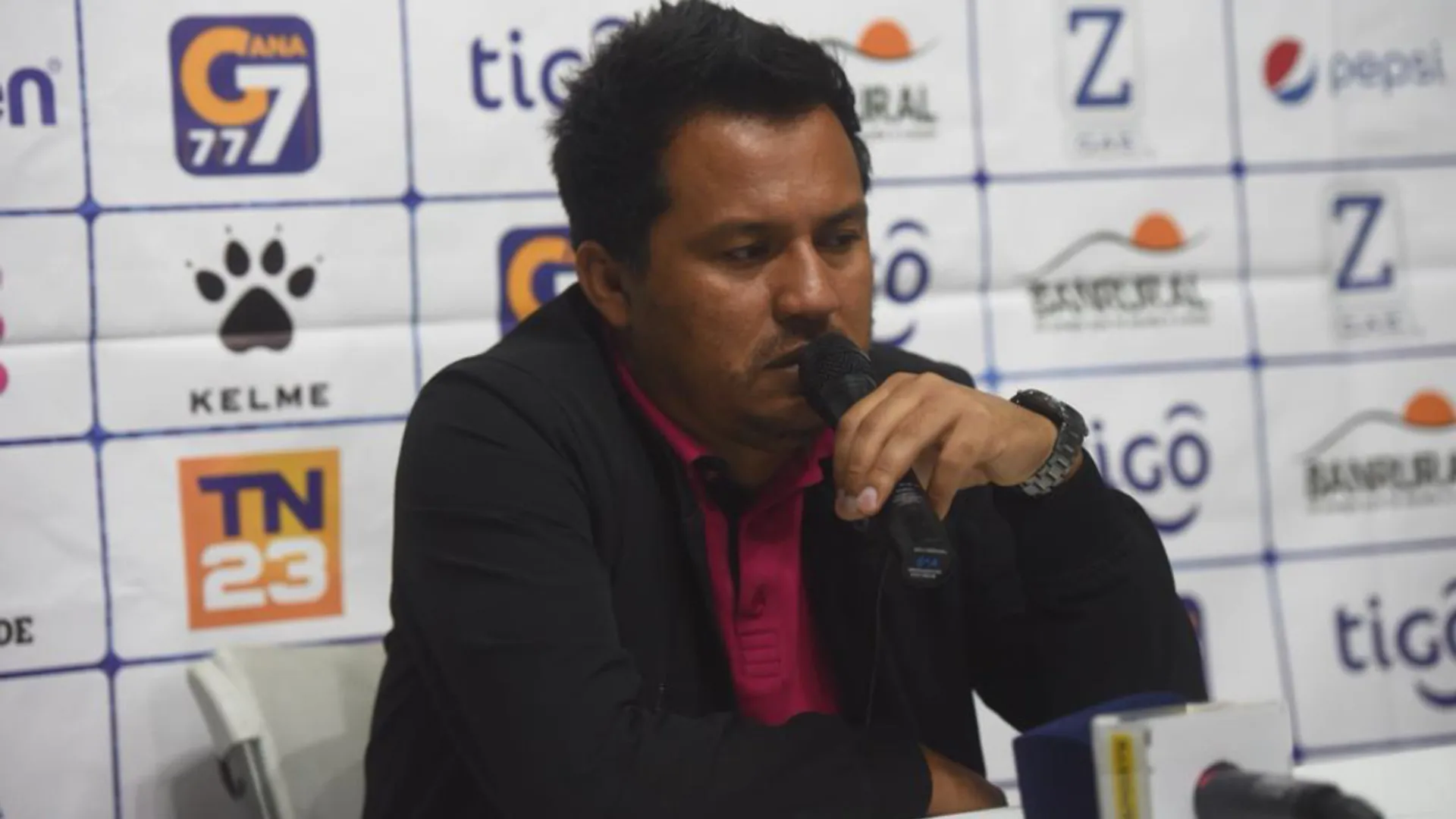 Amarini Villatoro responde a quienes lo tachan de jugar defensivo