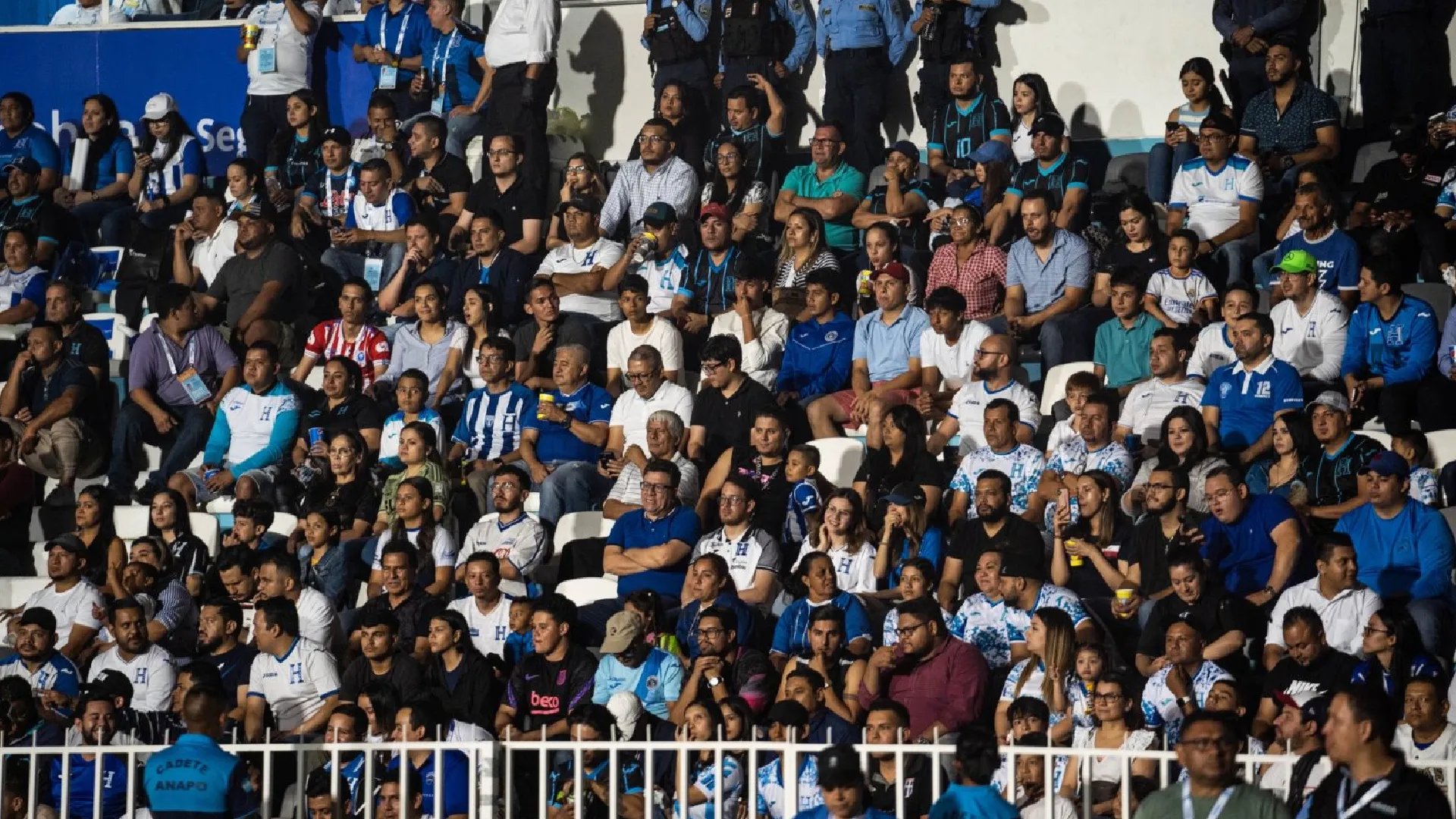 La Fenafuth confirmó que se agotaron la mayoría de los boletos para el Honduras vs México