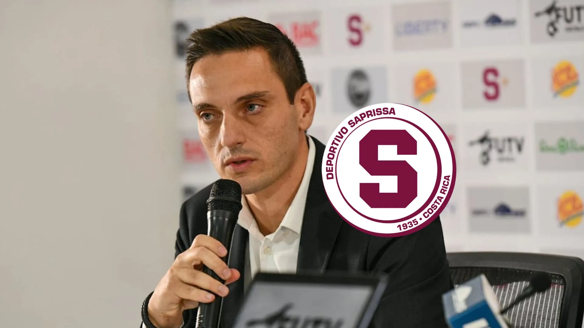 saprissa-sergio gila en conferencia