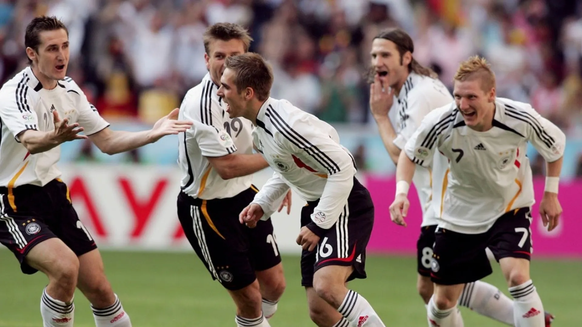 FIFA recuerda golazo de Alemania a Costa Rica en el Mundial de 2006