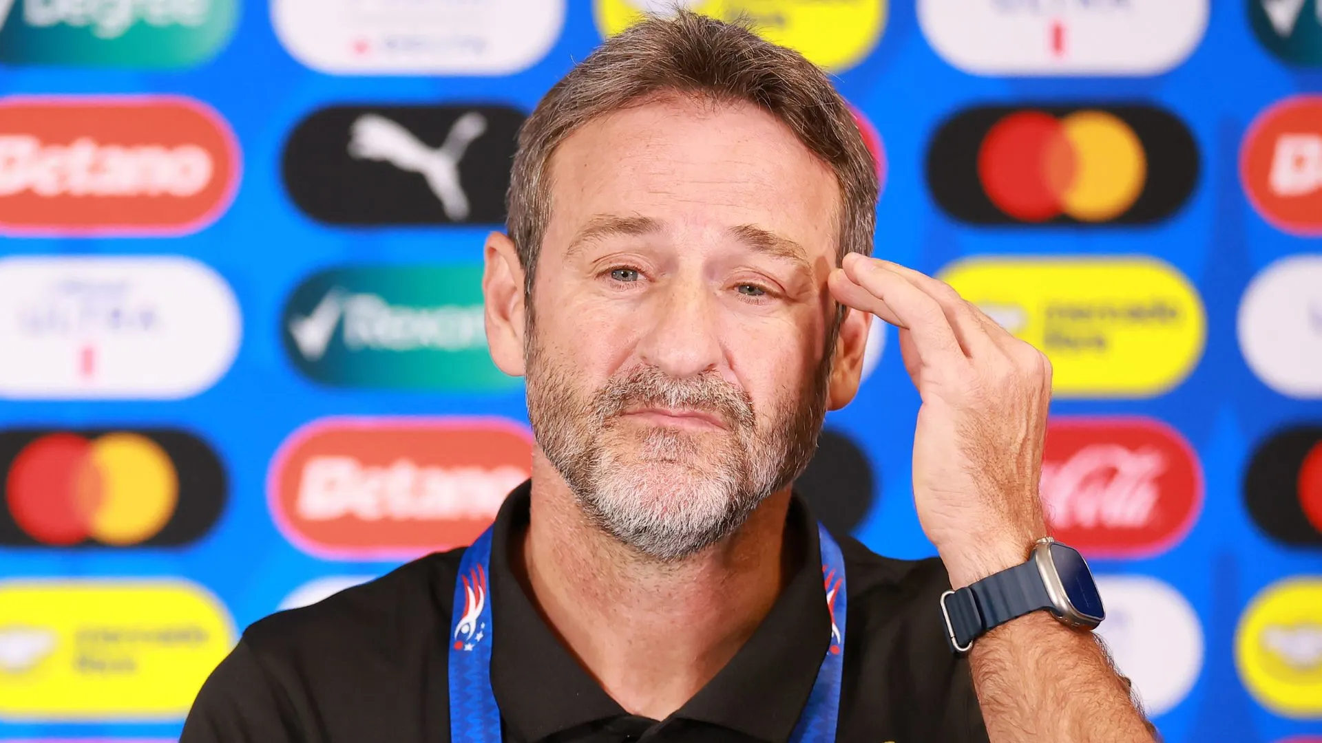 Thomas Christiansen en conferencia de prensa.