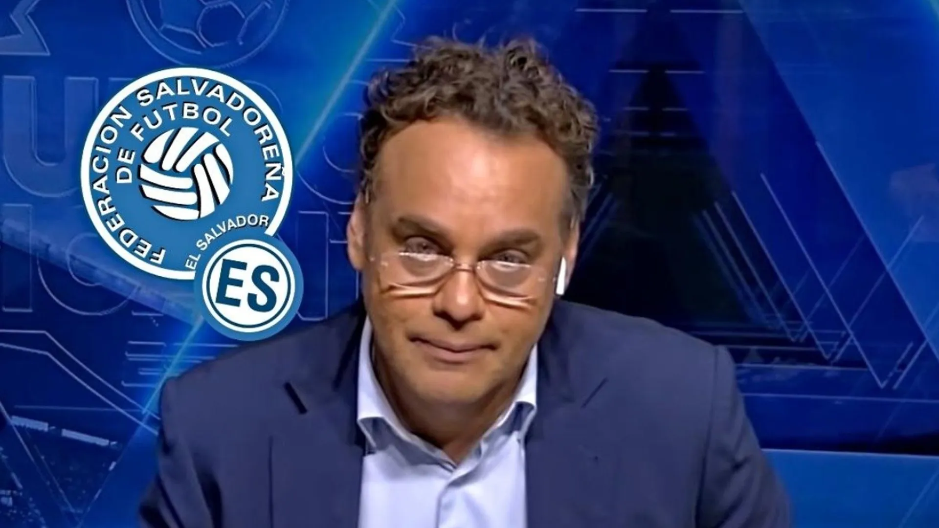 David Faitelson envió un fuerte mensaje a El Salvador en la previa ante México