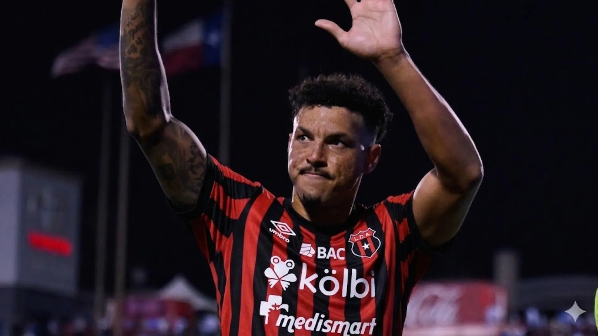 Julio Cascante podría no llegar a Alajuelense por esto.