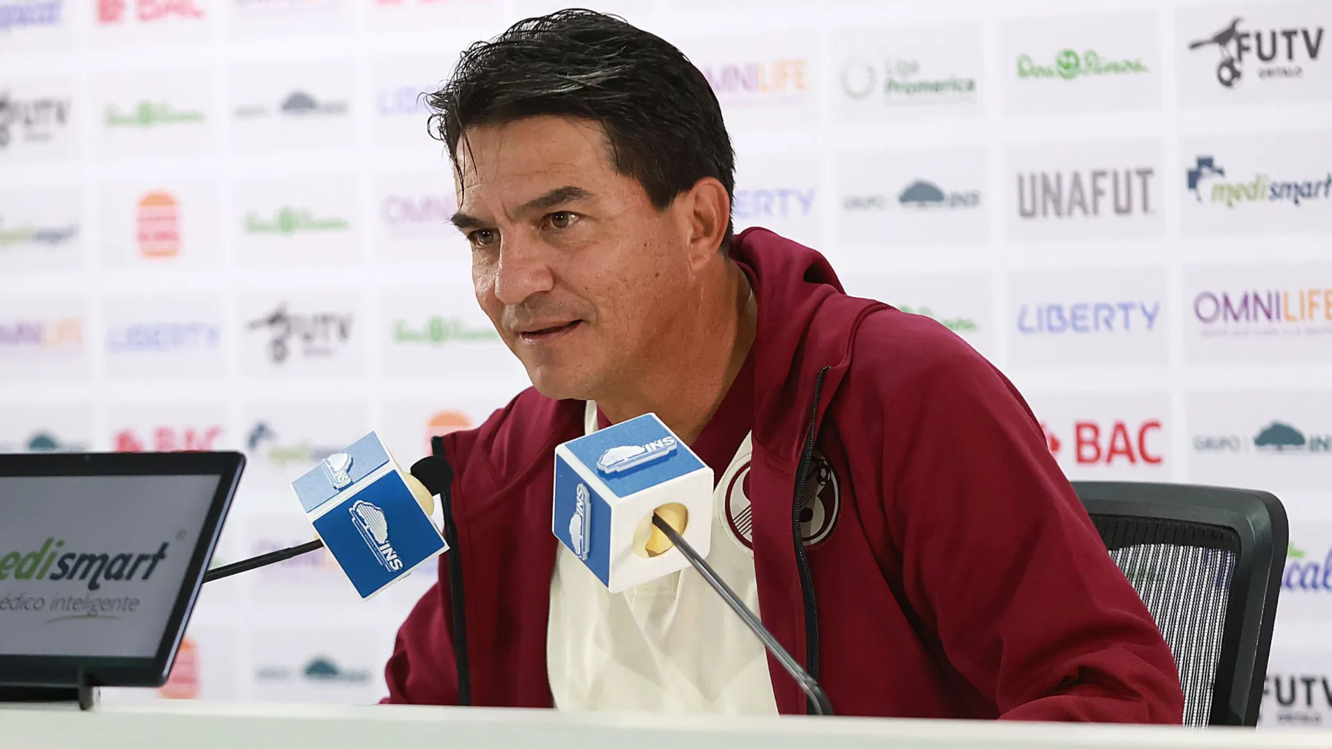 conferencia de prensa-vladimir quesada-saprissa