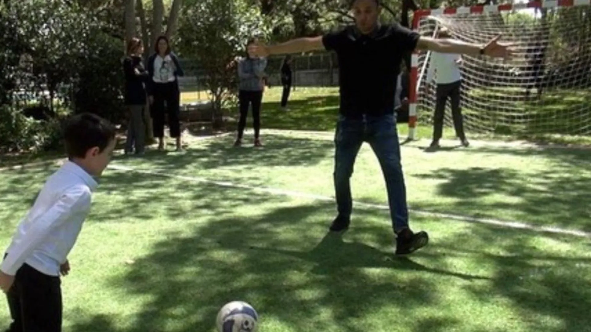 Keylor Navas reapareció en Madrid luego de su despedida