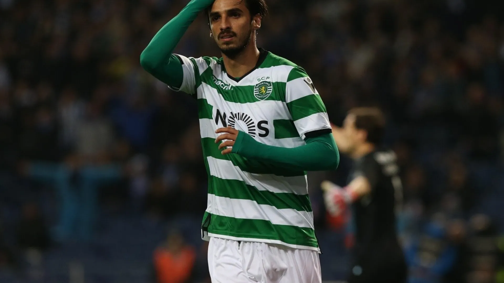 Bryan Ruiz deberá declarar en un juicio del Sporting Lisboa