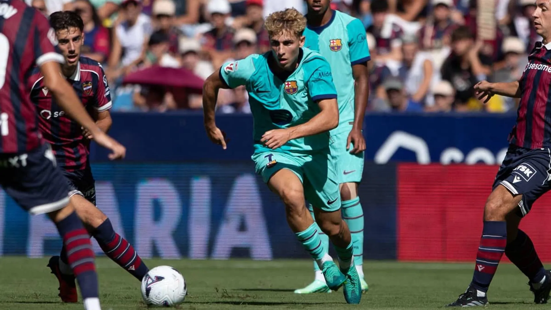 Fermín habría marcado un gol olímpico en la última práctica del Barcelona antes de enfrentar al Galatasaray