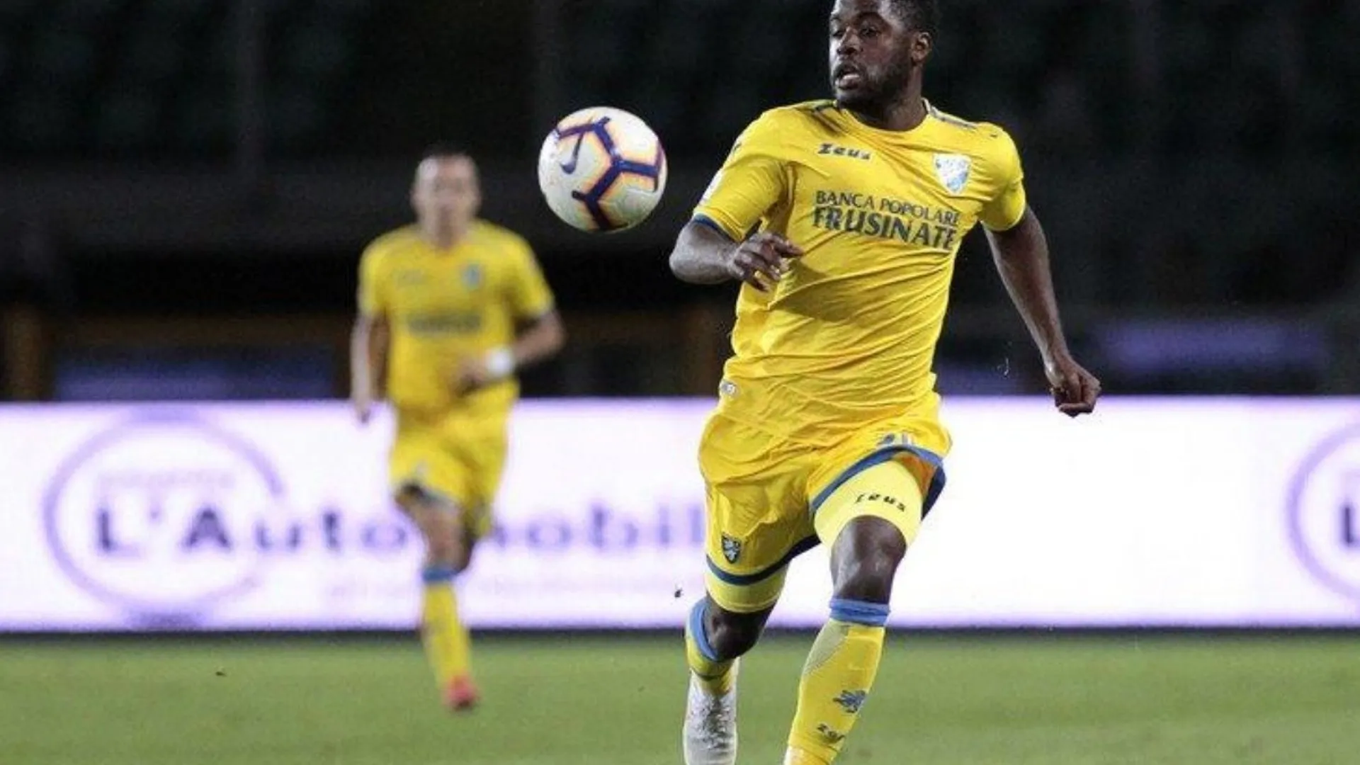 Joel Campbell y Frosinone chocan con CR7 y la Juve