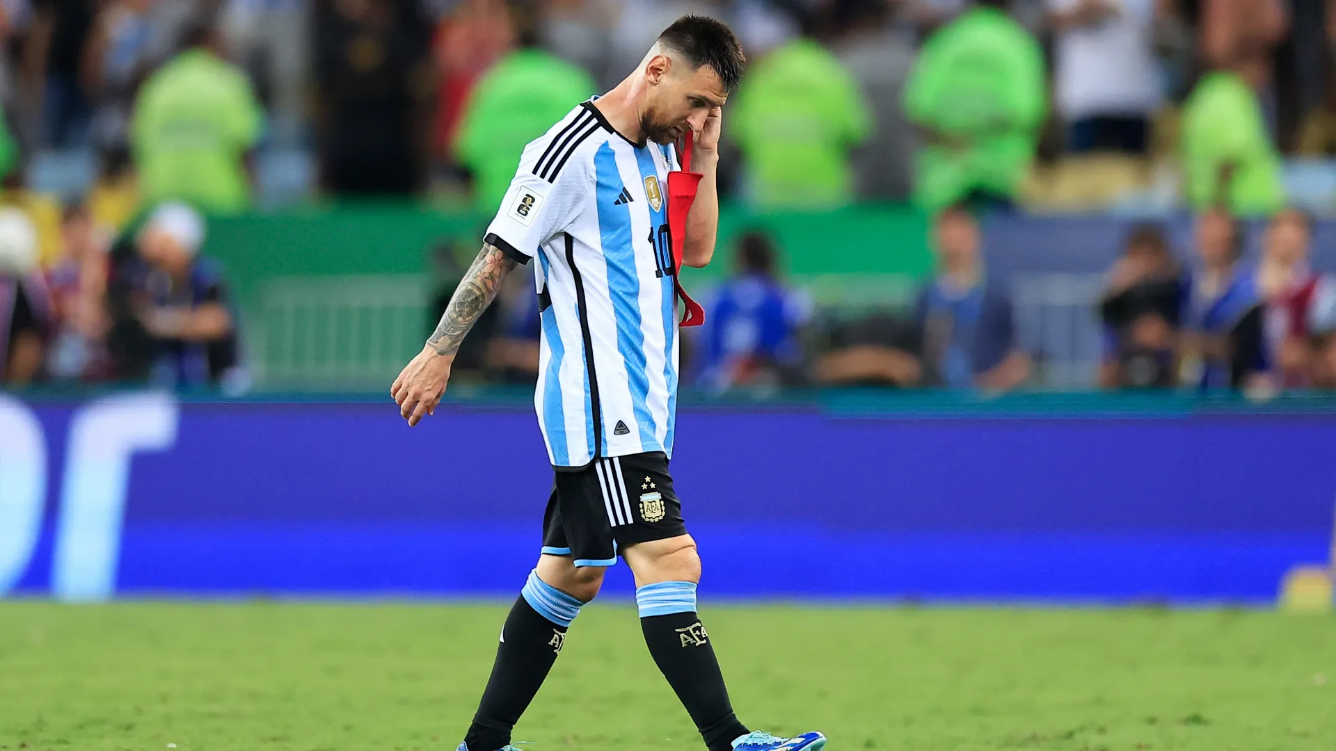 Lionel Messi se lesionó y no estará contra El Salvador. (Foto: Getty Images)