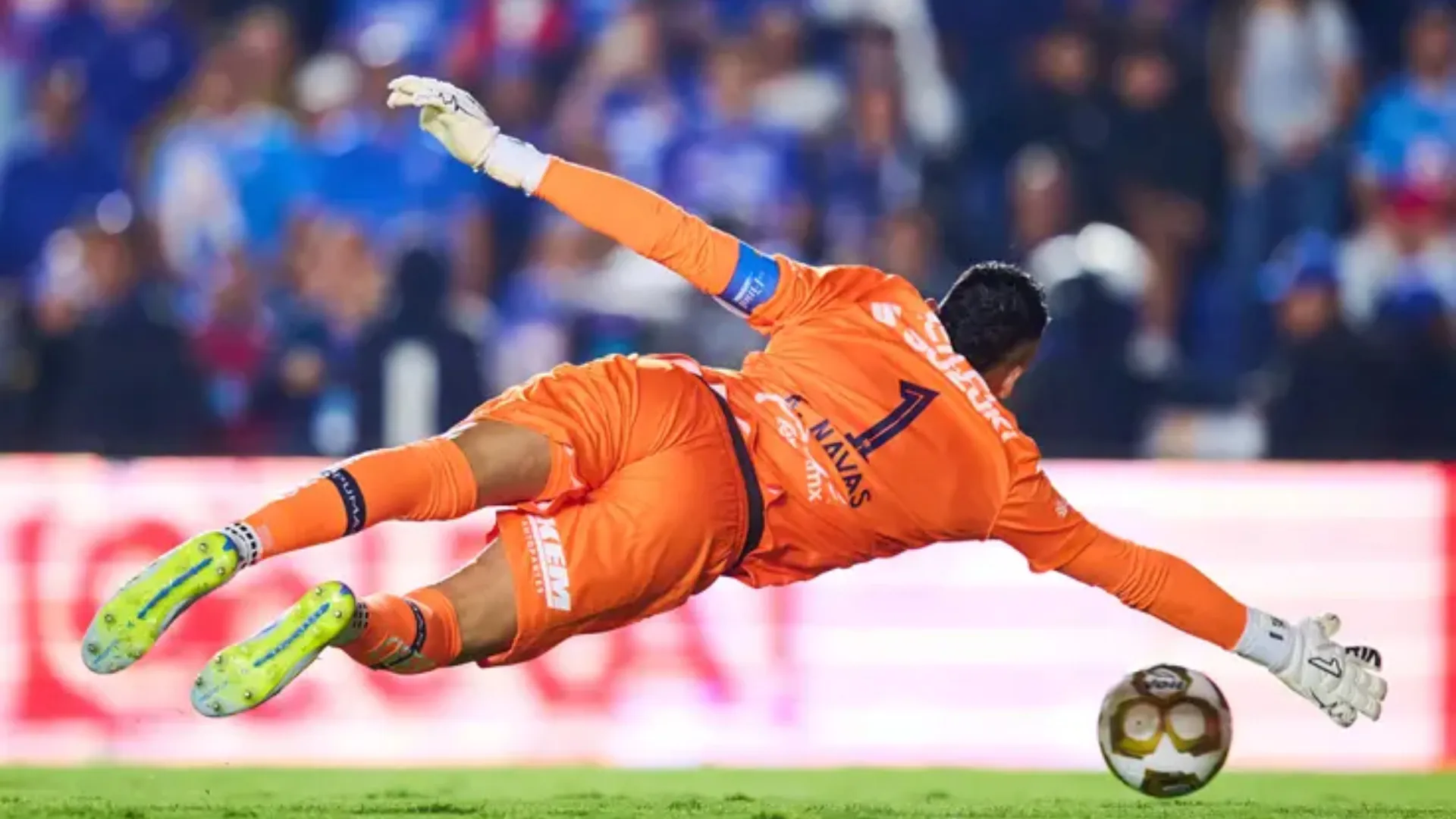 Keylor Navas mantiene con vida a Pumas ante Cruz Azul en la ida de la final: Resumen e incidencias