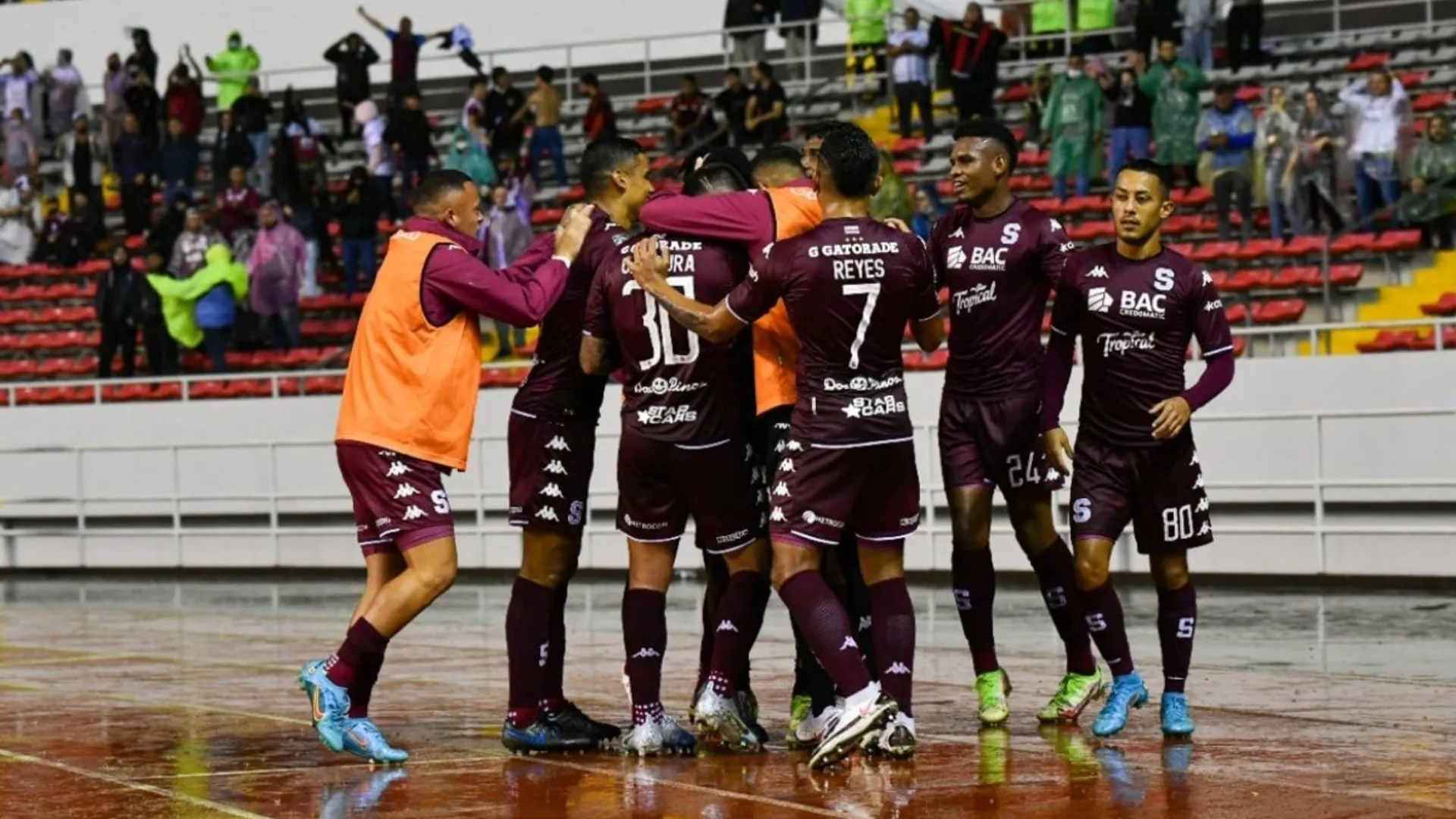 Lo único clásico es el resultado: Saprissa vuelve a ganar ante Alajuelense