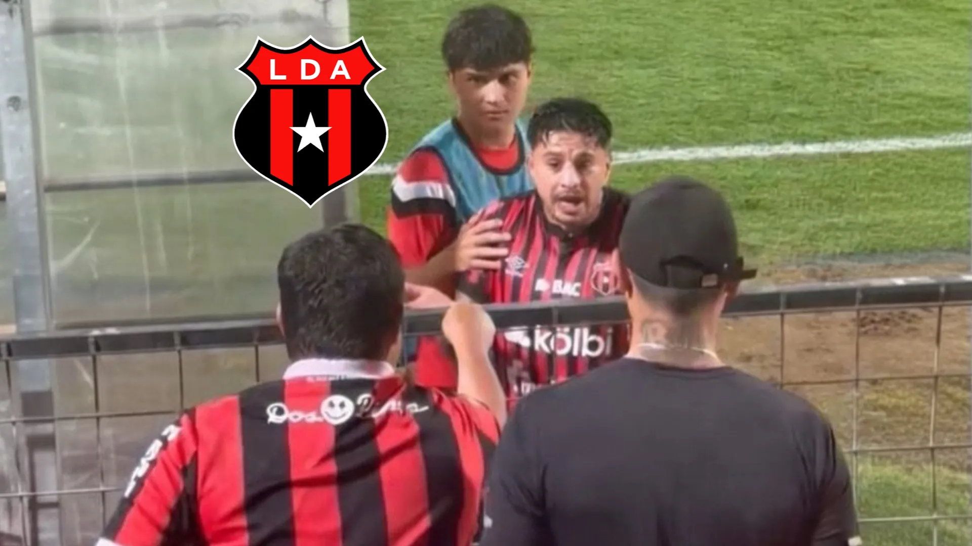 Ronald Matarrita tuvo un fuerte cruce con un fanático de Alajuelense y se filtró el video: "¿Pensás que no siento la camisa?"