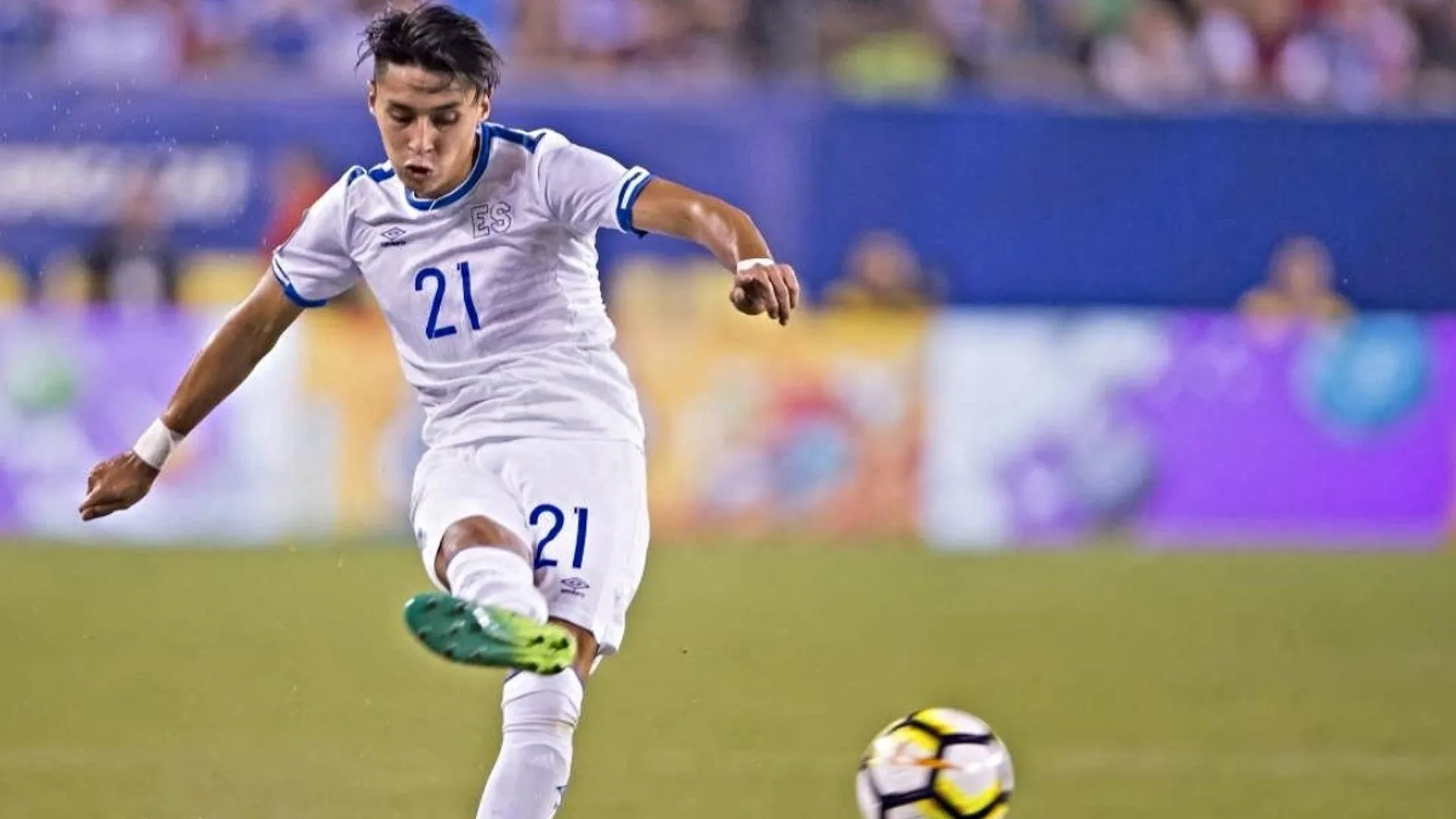 Concacaf premió a Bryan Tamacas de El Salvador por su desempeño en la Copa Oro