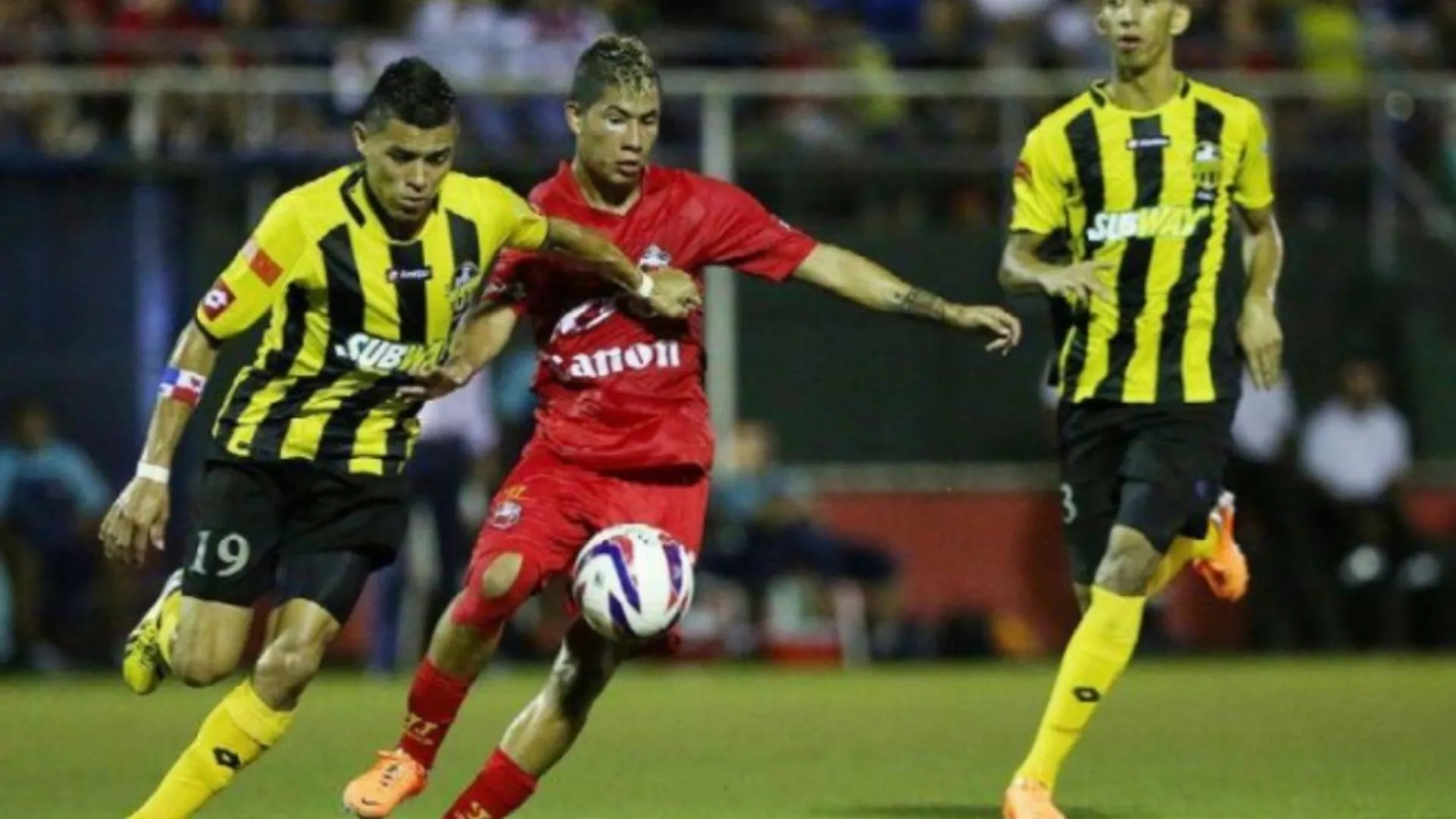 Cai vs Toronto, David contra Goliat