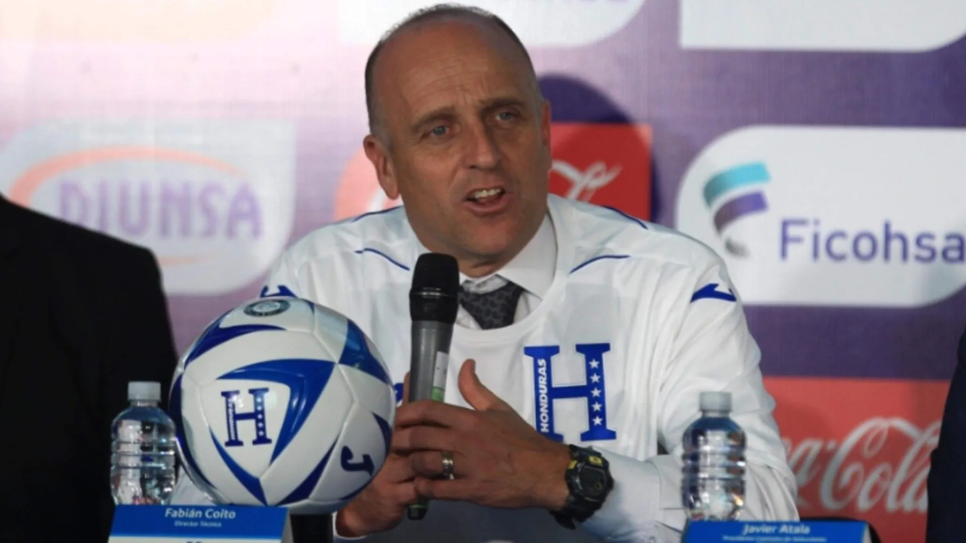 Cinco frases que dejó Fabián Coito en su presentación