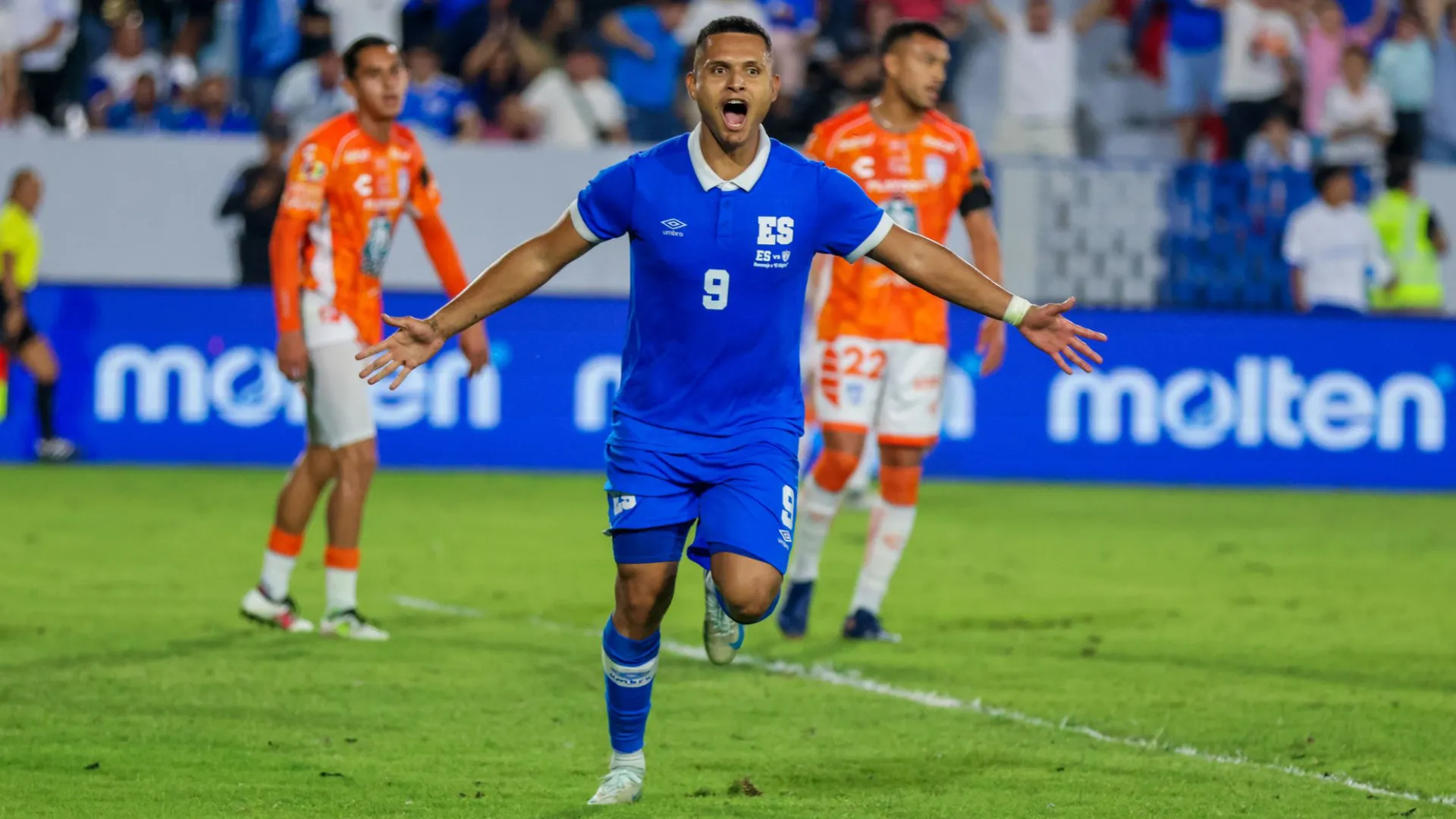 Emerson Mauricio se ilusiona con la Selección de El Salvador tras los primeros juegos del Bolillo Gómez