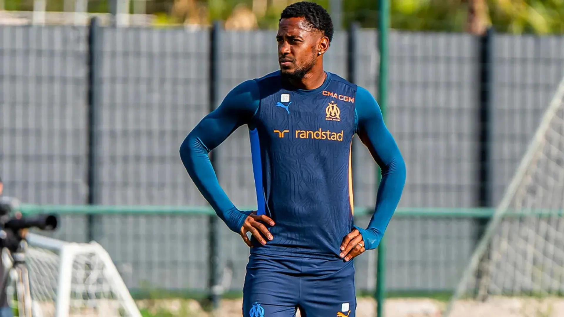 Mientras es buscado desde la Premier League, Michael Amir Murillo vive una situación límite en Olympique de Marsella.