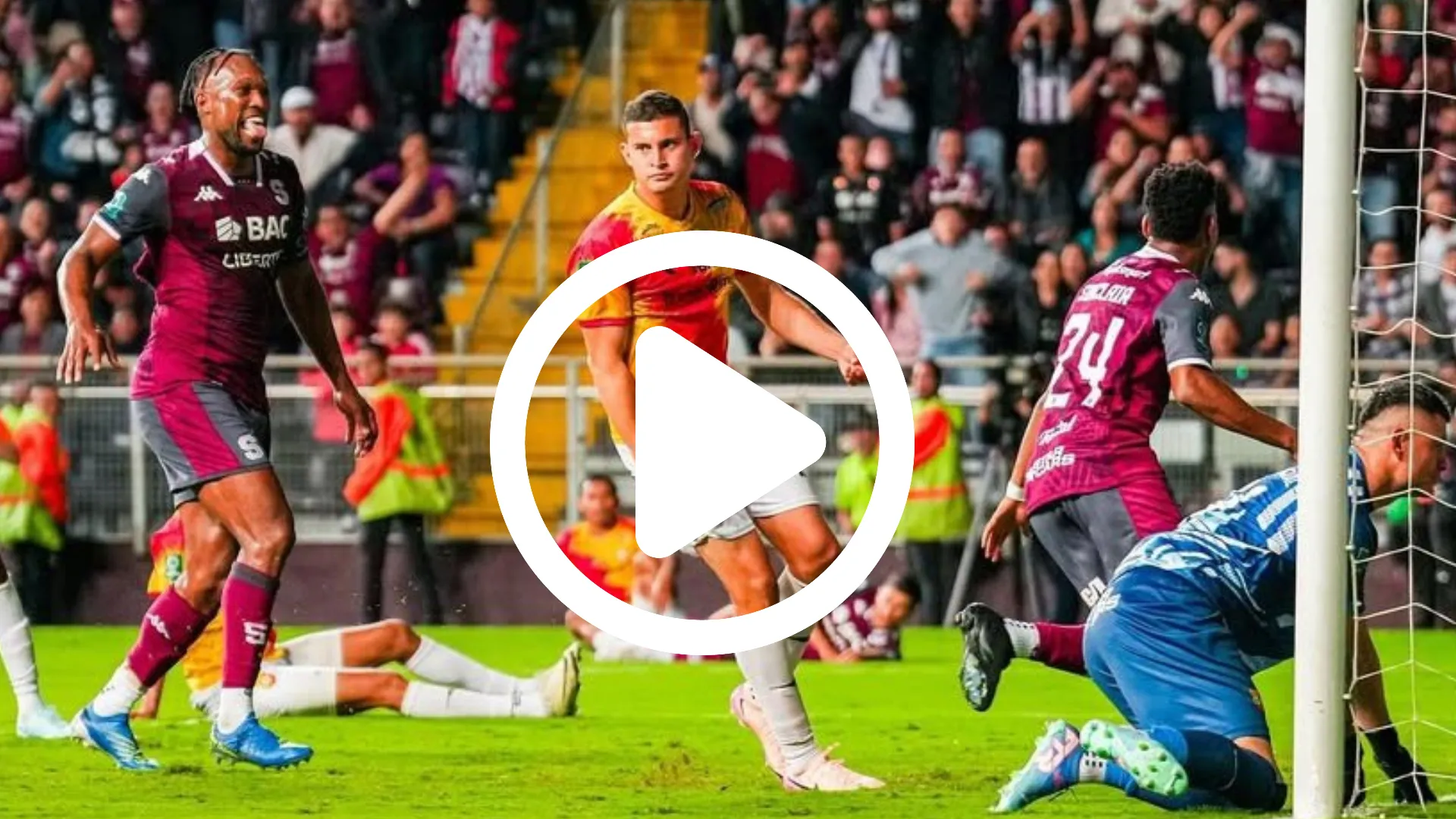 No se vio en TV: así reaccionaron Jafet Soto y Herediano puertas adentro tras la paliza de Saprissa