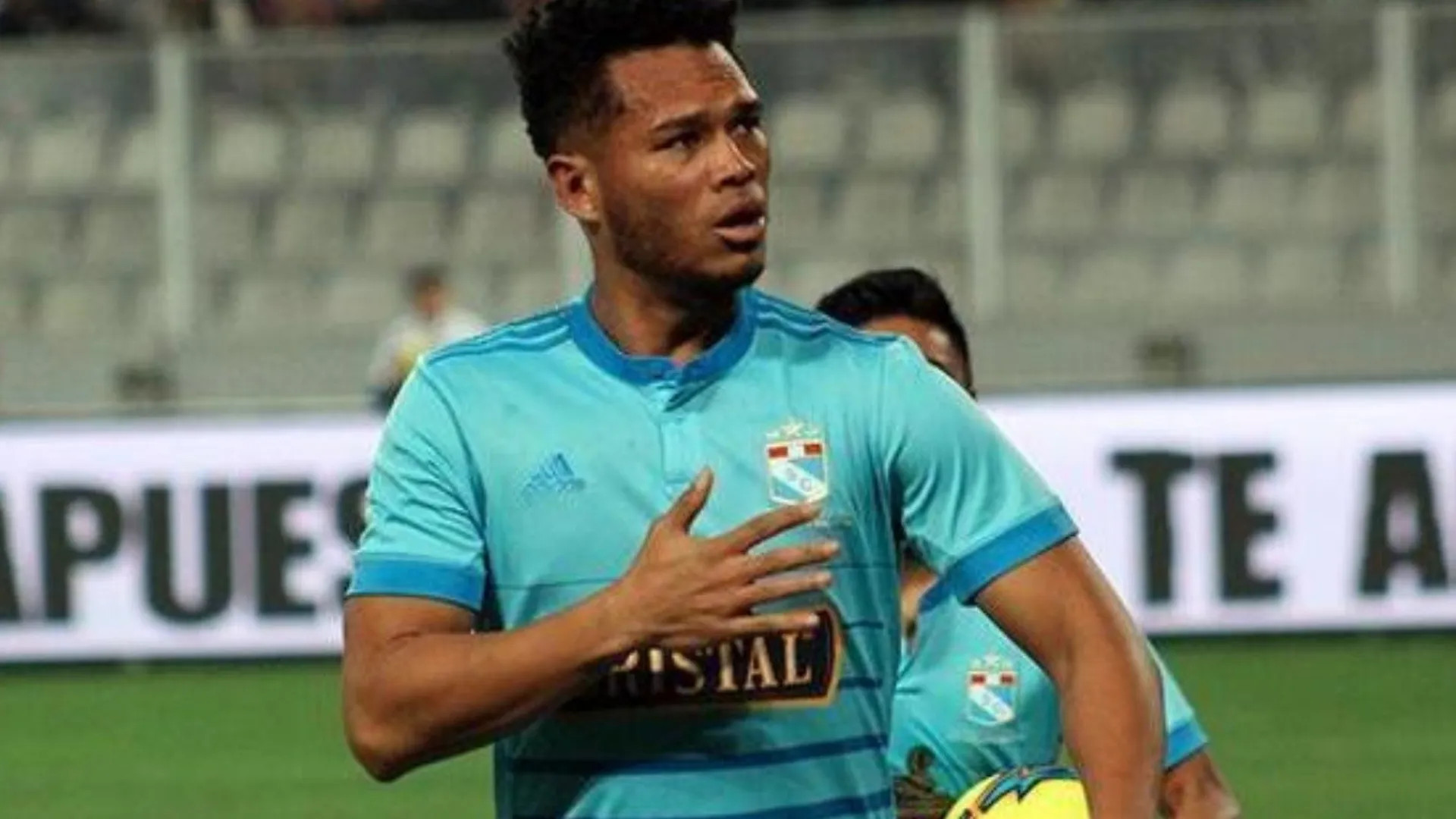 "El Toro" Blackburn se llevó sus goles a Bolivia
