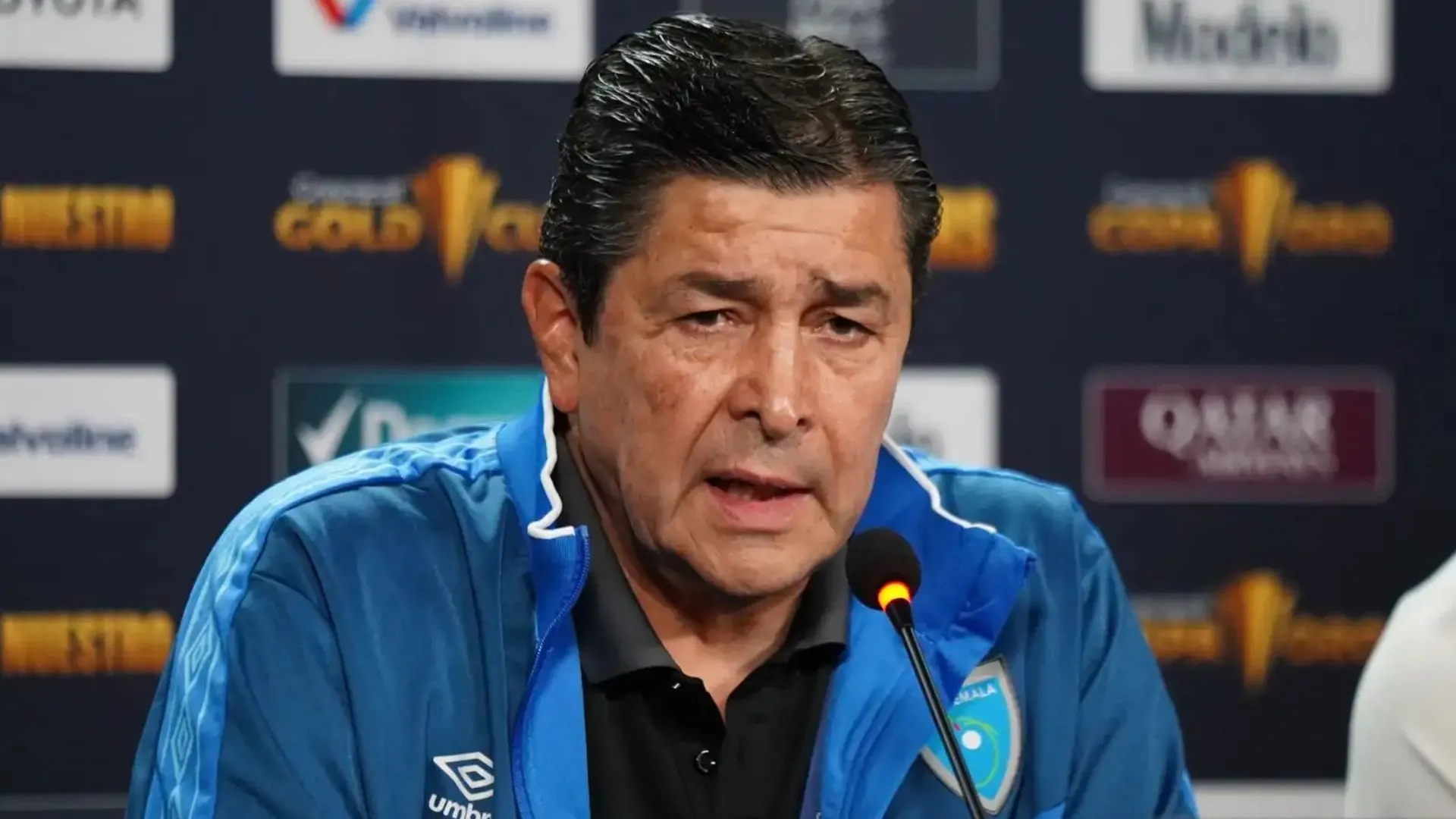 Luis Fernando Tena necesitó sólo tres palabras para sentenciar su continuidad en Guatemala tras quedar afuera del Mundial 2026