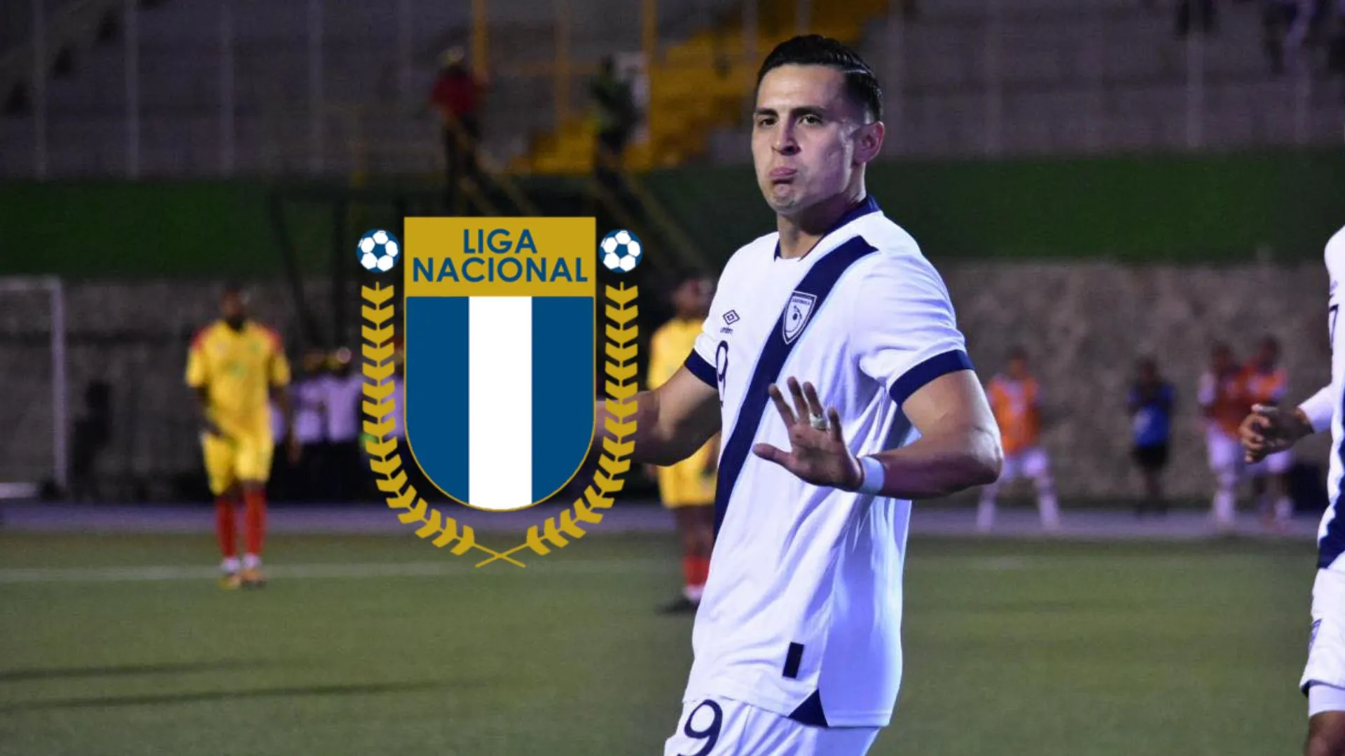 Rubio Rubín con la Selección de Guatemala.