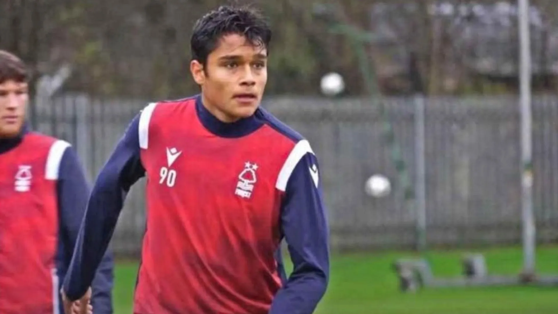 Marcelo Saraiva se recuperó de su lesión y volvió a los entrenamientos con el Nottingham Forest