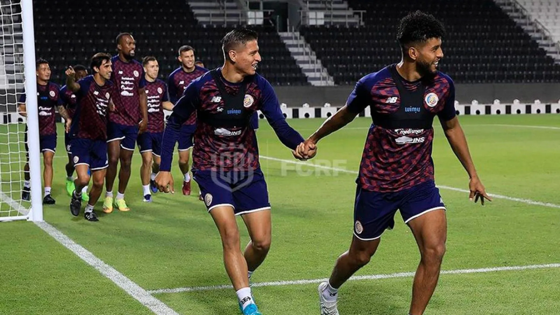 El seleccionado tico que confiesa tener problemas con su esposa por ver demasiado fútbol
