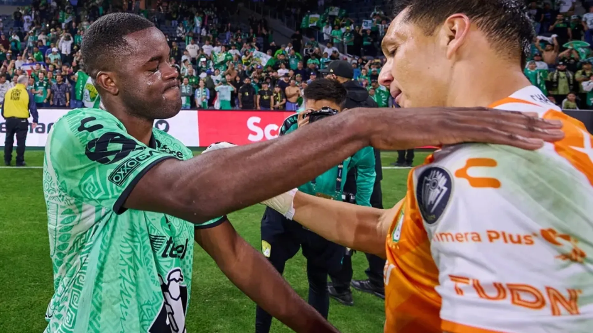 Joel Campbell habló de su futuro tras levantar el título de Concachampions
