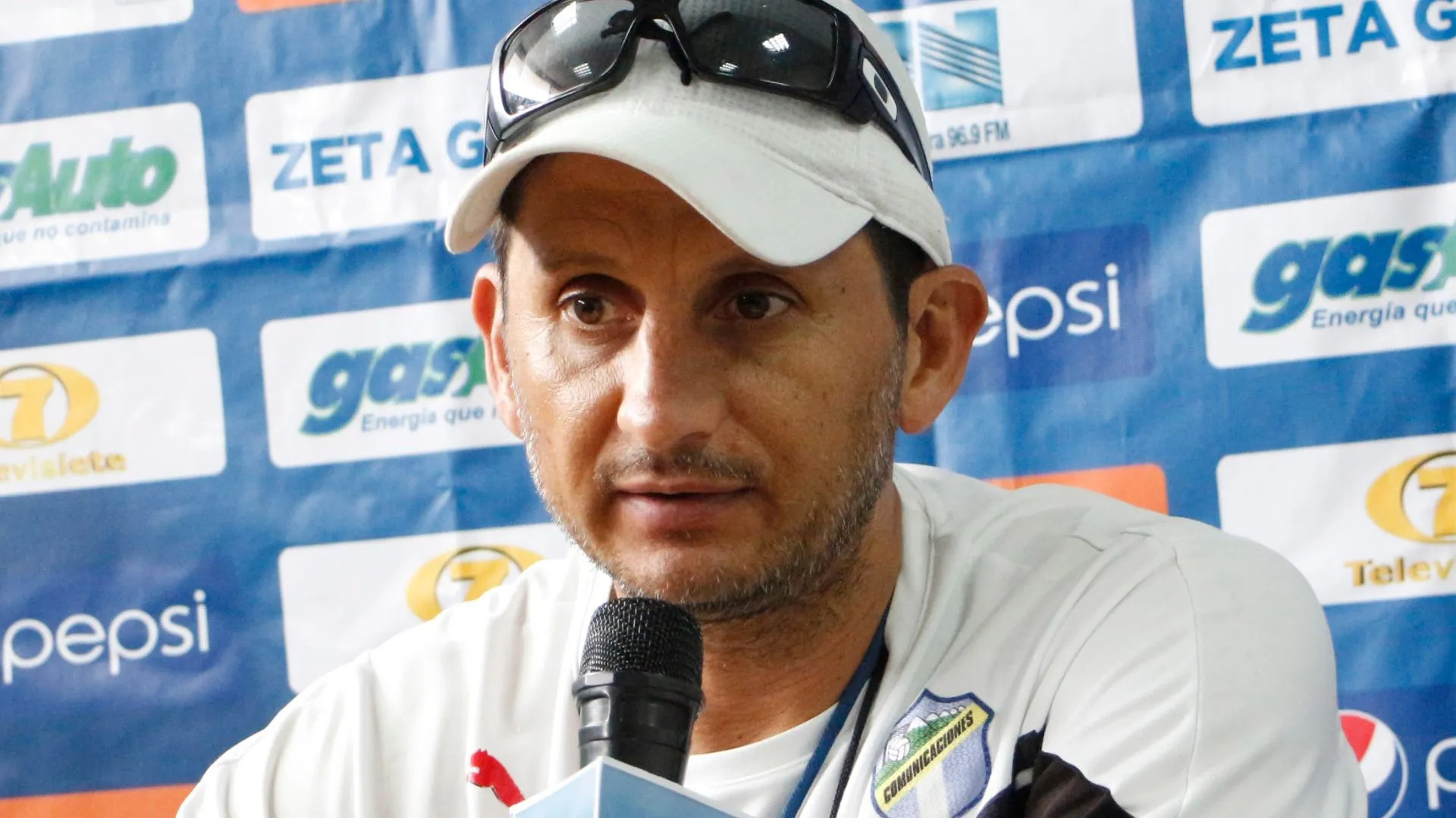 Lo sufre Comunicaciones: la pésima noticia que recibió Ronald González