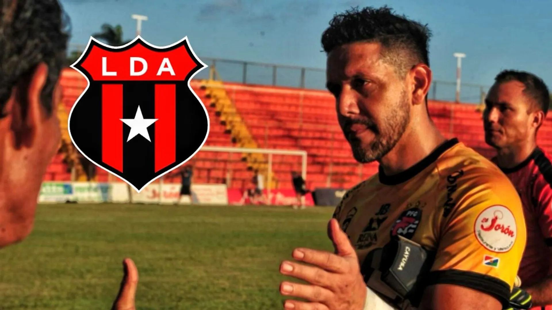 Mensaje contundente: Leo Moreira expone a Guimaraes en su peor momento en Alajuelense