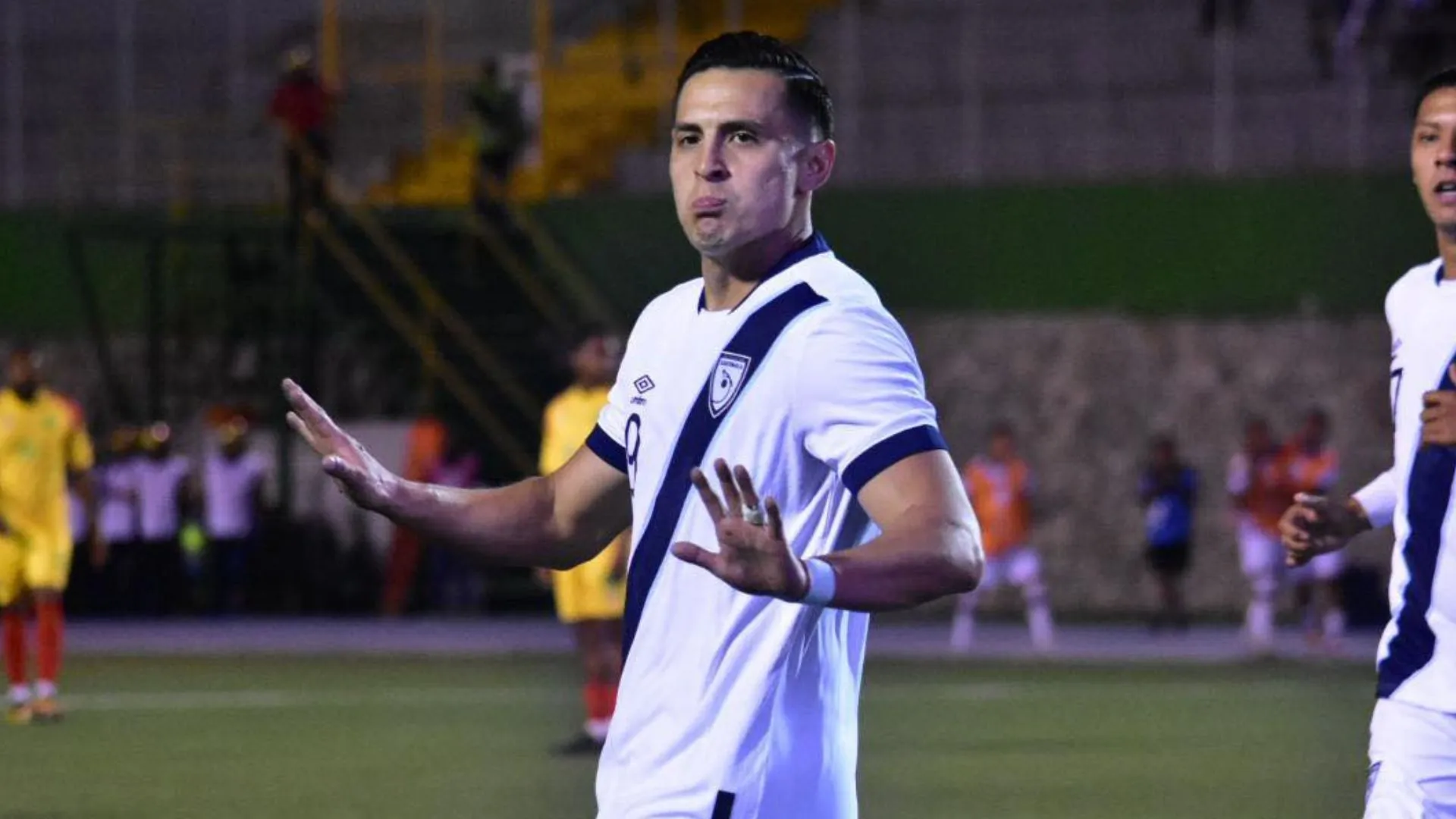Rubio Rubin con la Selección de Guatemala.
