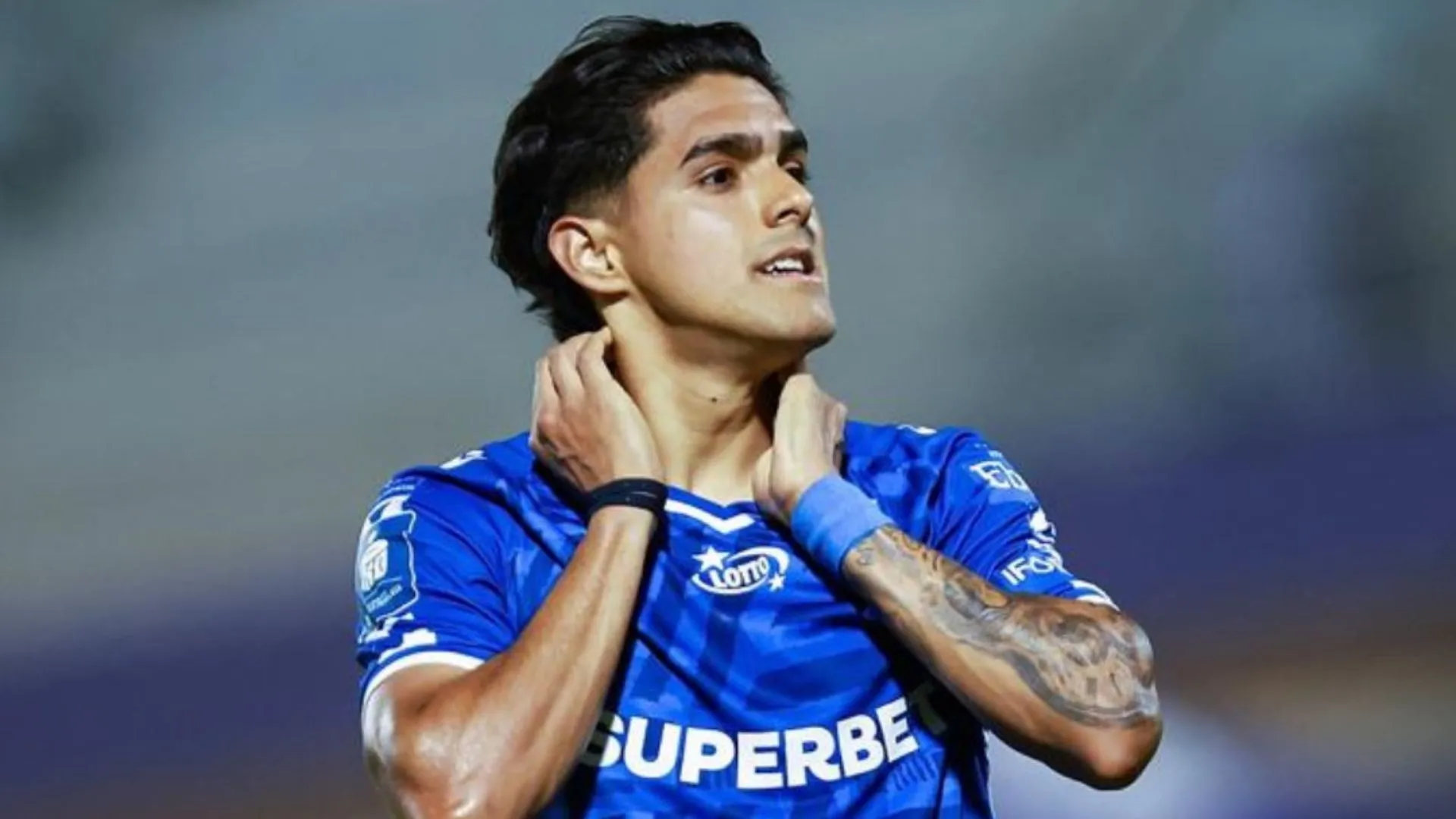 El ultimátum del Celtic que define el futuro de Luis Palma