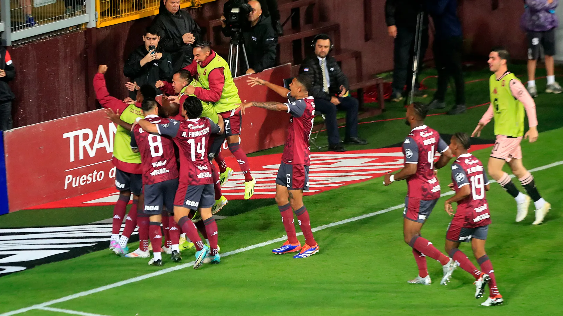 Lo dicen los árbitros: el error a favor de Saprissa que cambió el clásico con Alajuelense