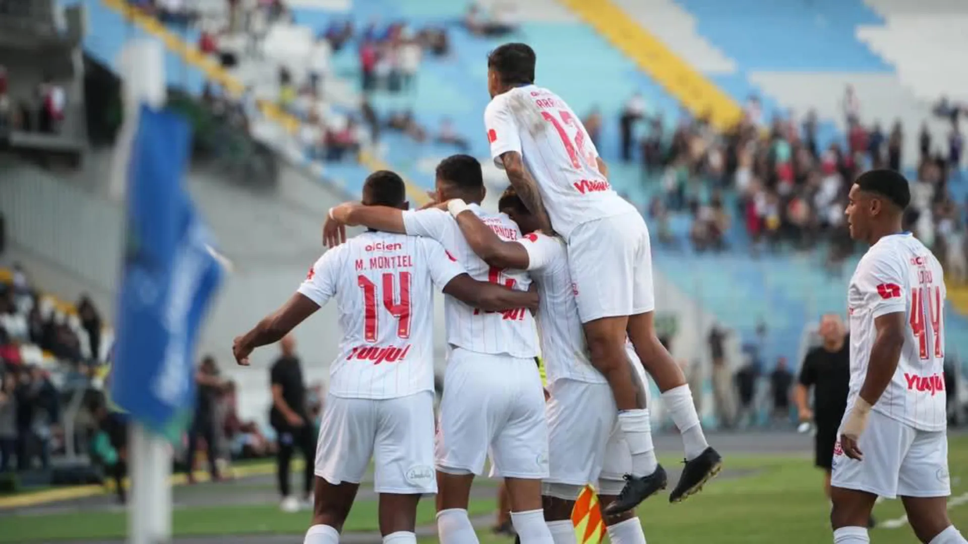 ¡Está de regreso! La figura de Olimpia que se pone a disposición de Eduardo Espinel