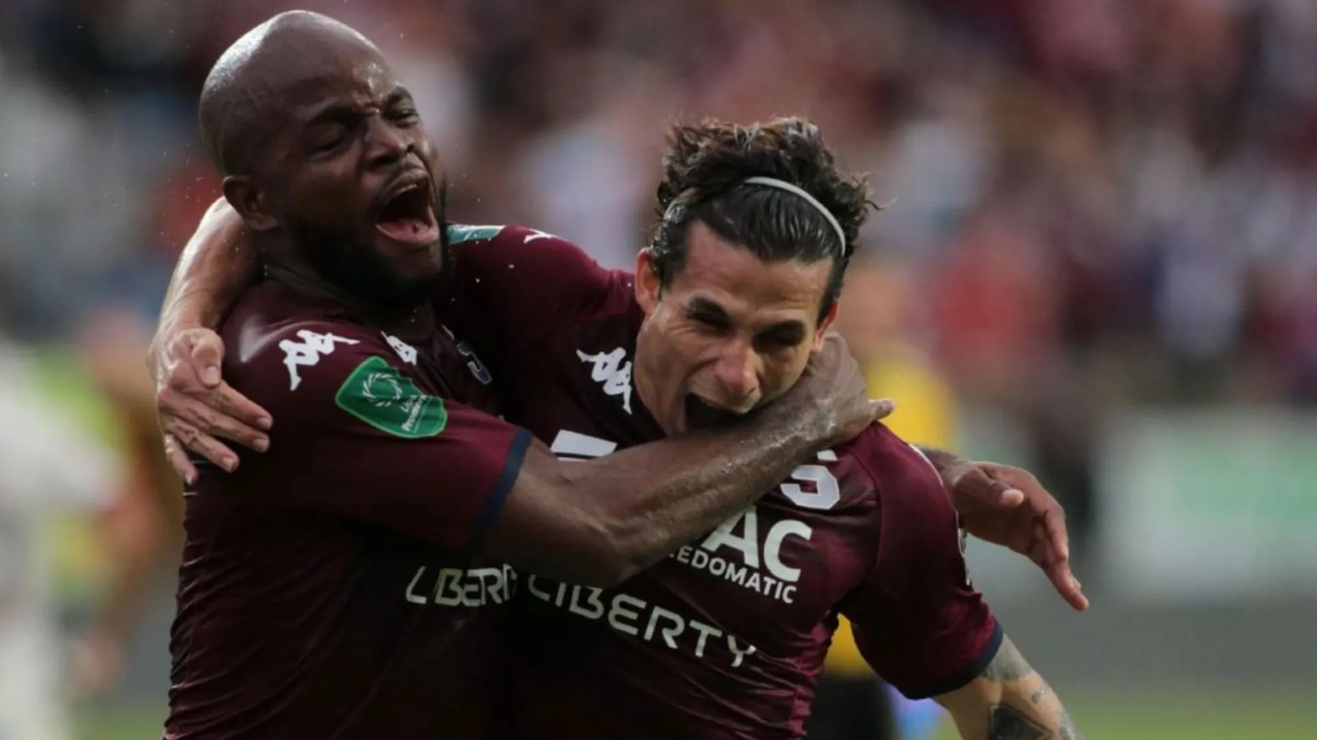 Llora Saprissa: Javon East y Luis Paradela se muestran más juntos que nunca