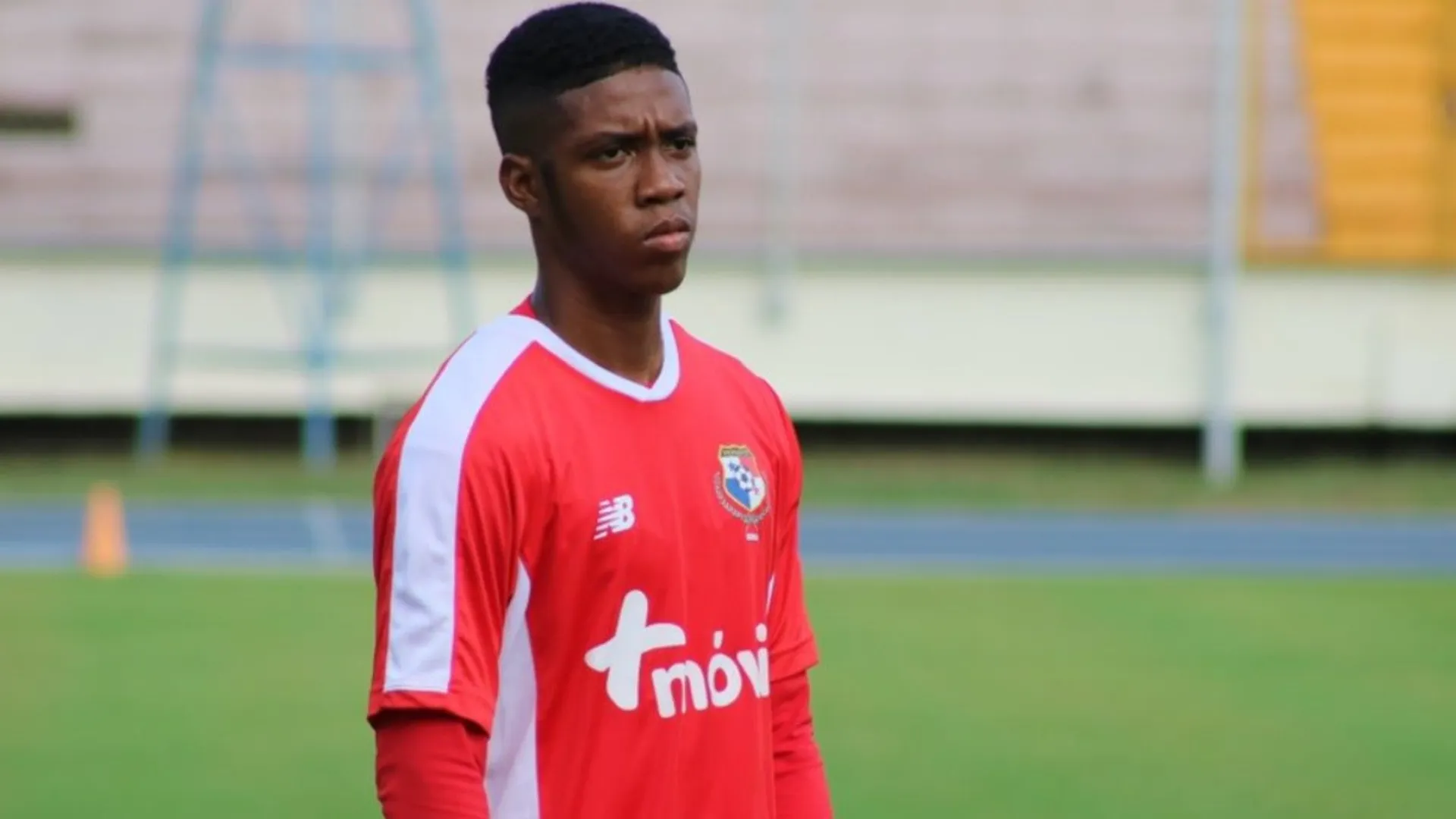 Kevin Galván queda desafectado de la selección de Panamá