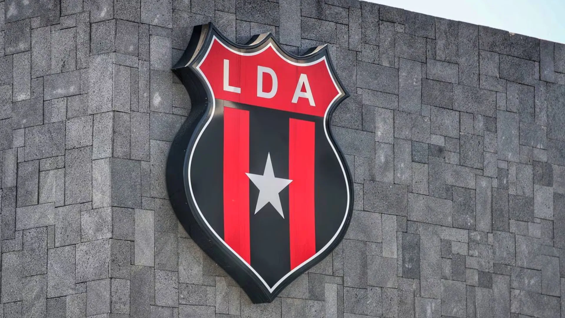 Oficial: Alajuelense anunció a un nuevo fichaje para el Clausura 2024 de la Liga Promerica
