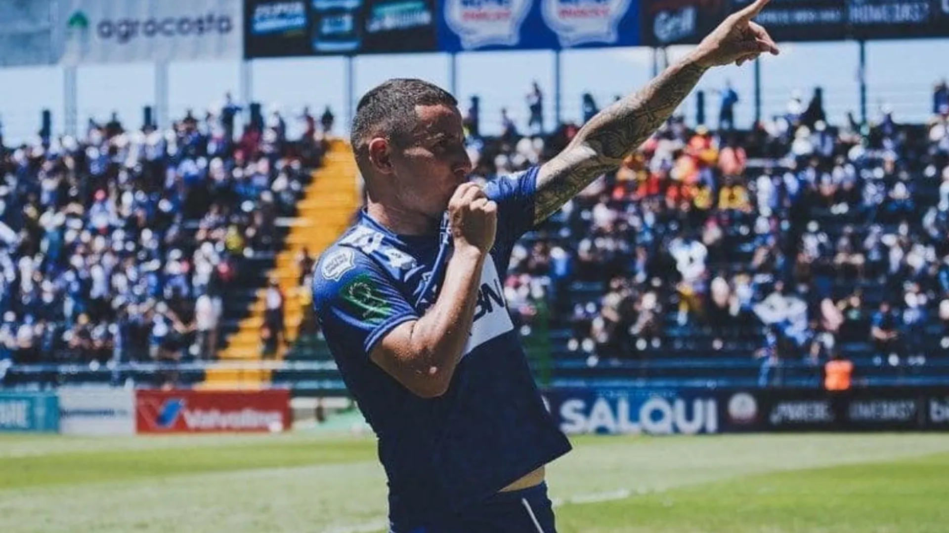 ¿Uno más que rechaza al Saprissa? Luis Ronaldo Araya se queda en Cartaginés