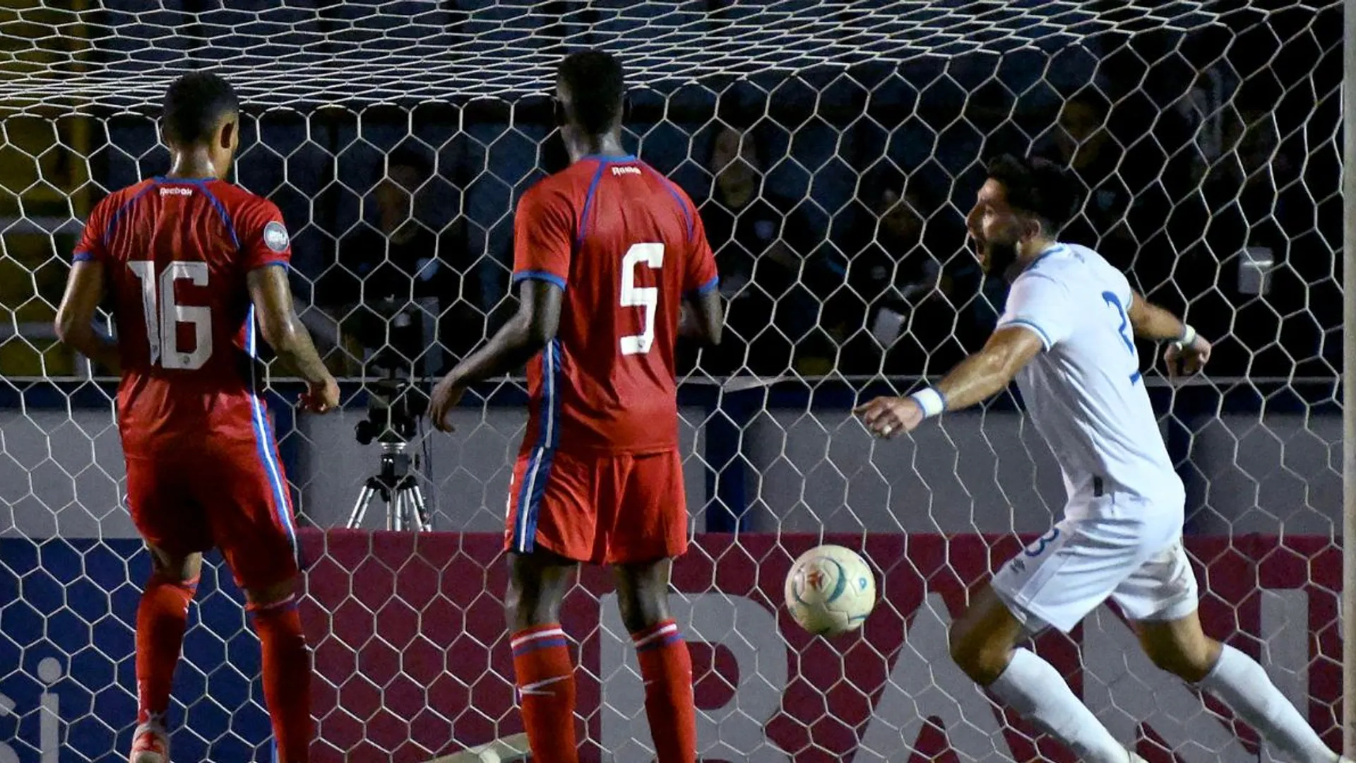 Prensa panameña reaccionó tras el empate contra Guatemala: “Celebraron como si hubiesen clasificado al Mundial”