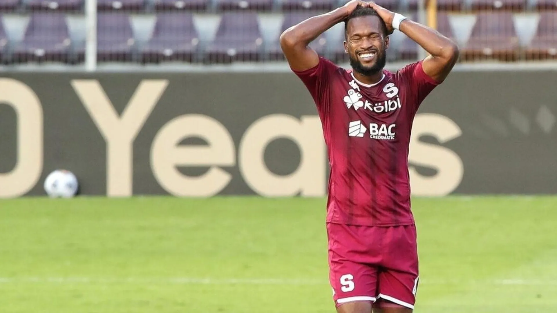 Saprissa pierde a Kendall Waston para la vuelta ante Philadelphia