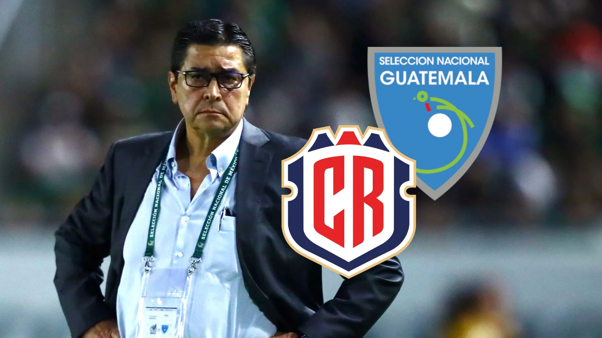 Luis Fernando Tena y los escudos de Guatemala y Costa Rica.