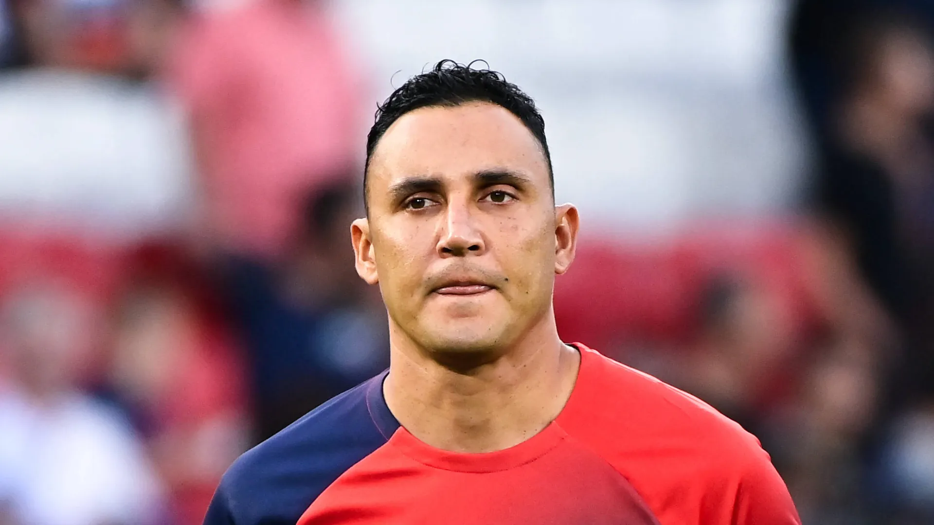 Futuro en duda: la súplica de Keylor Navas en el peor momento