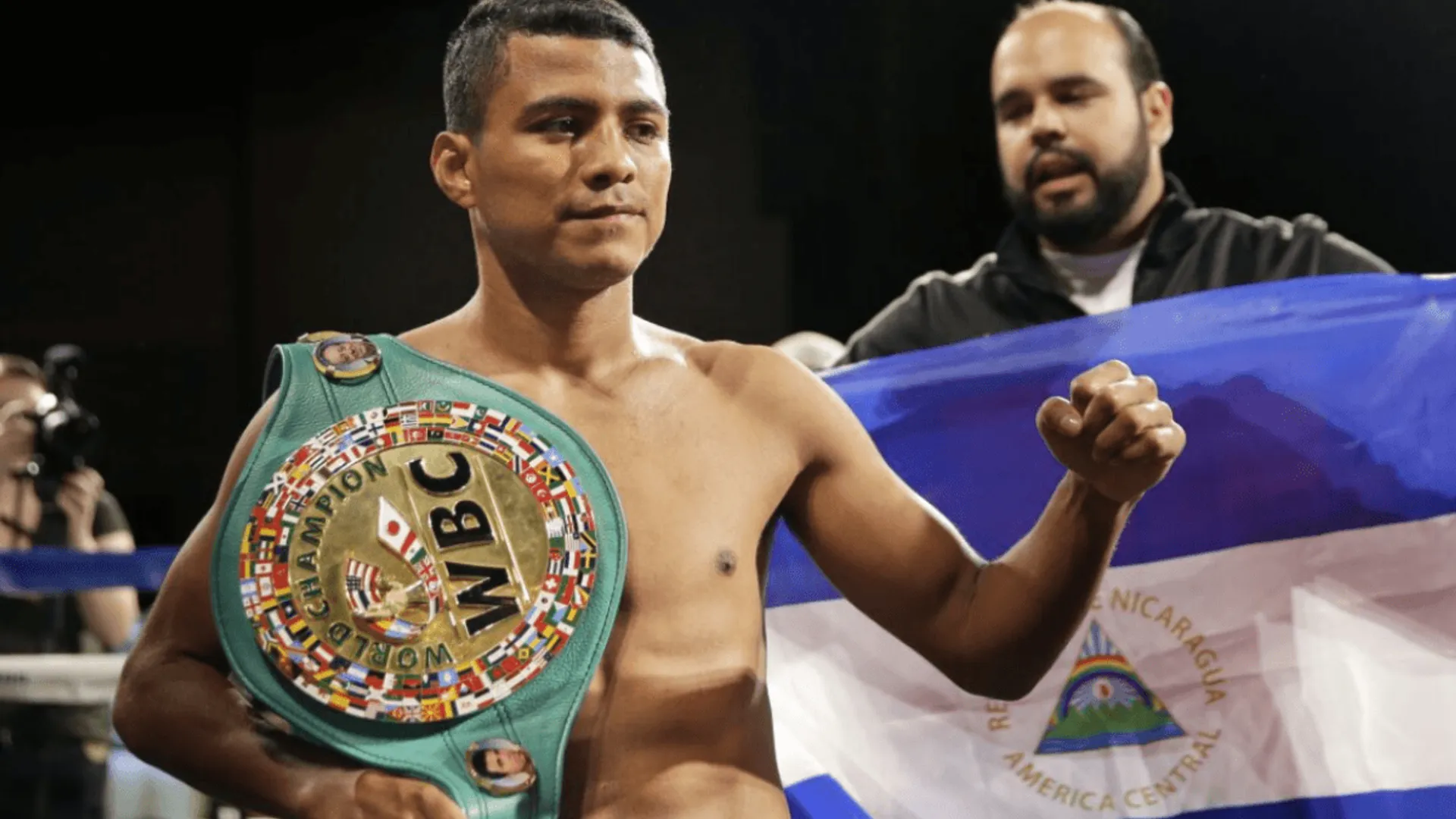 ¿Cuánto gana Román "Chocolatito" González por pelea?